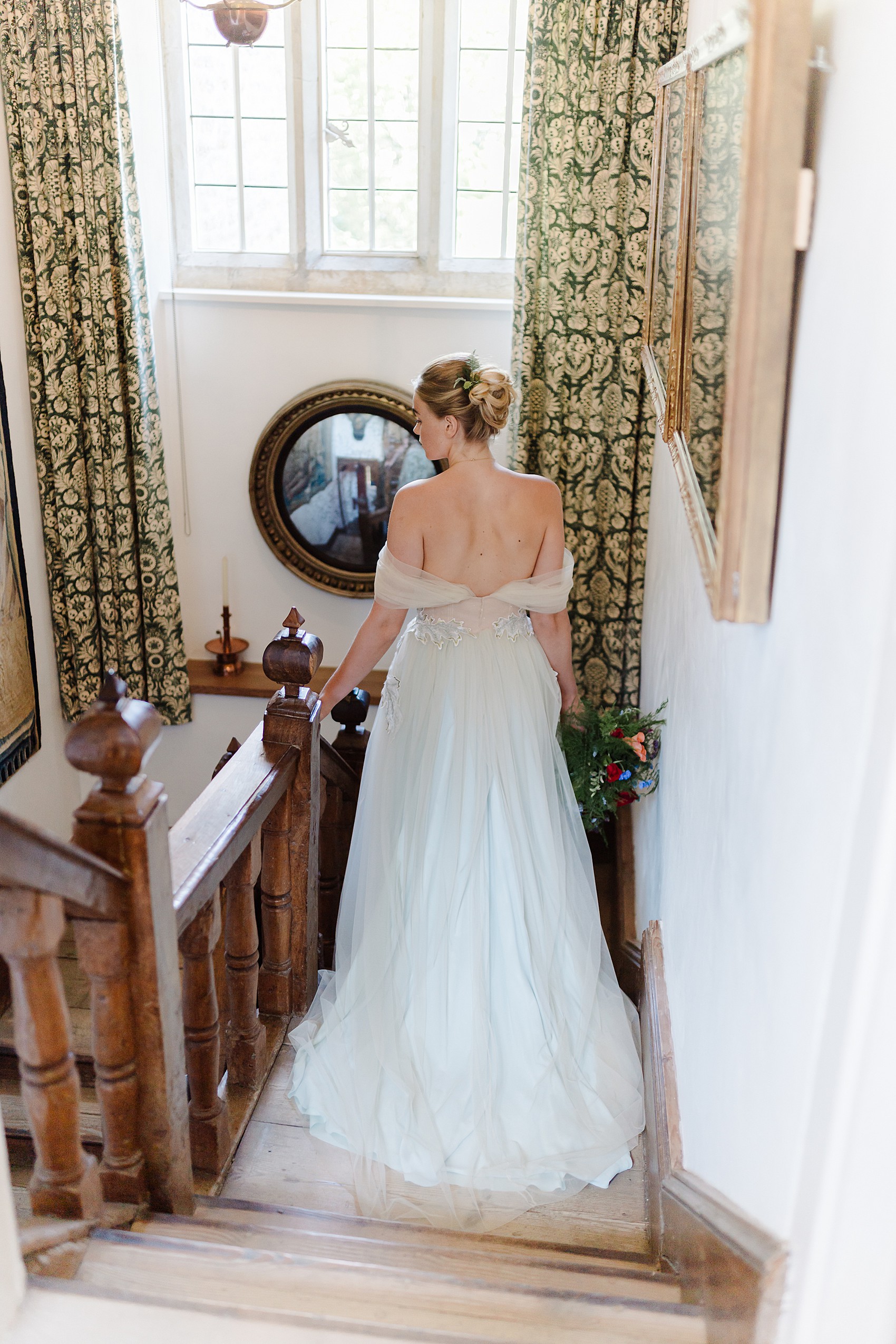 18 William Morris inspired wedding editorial