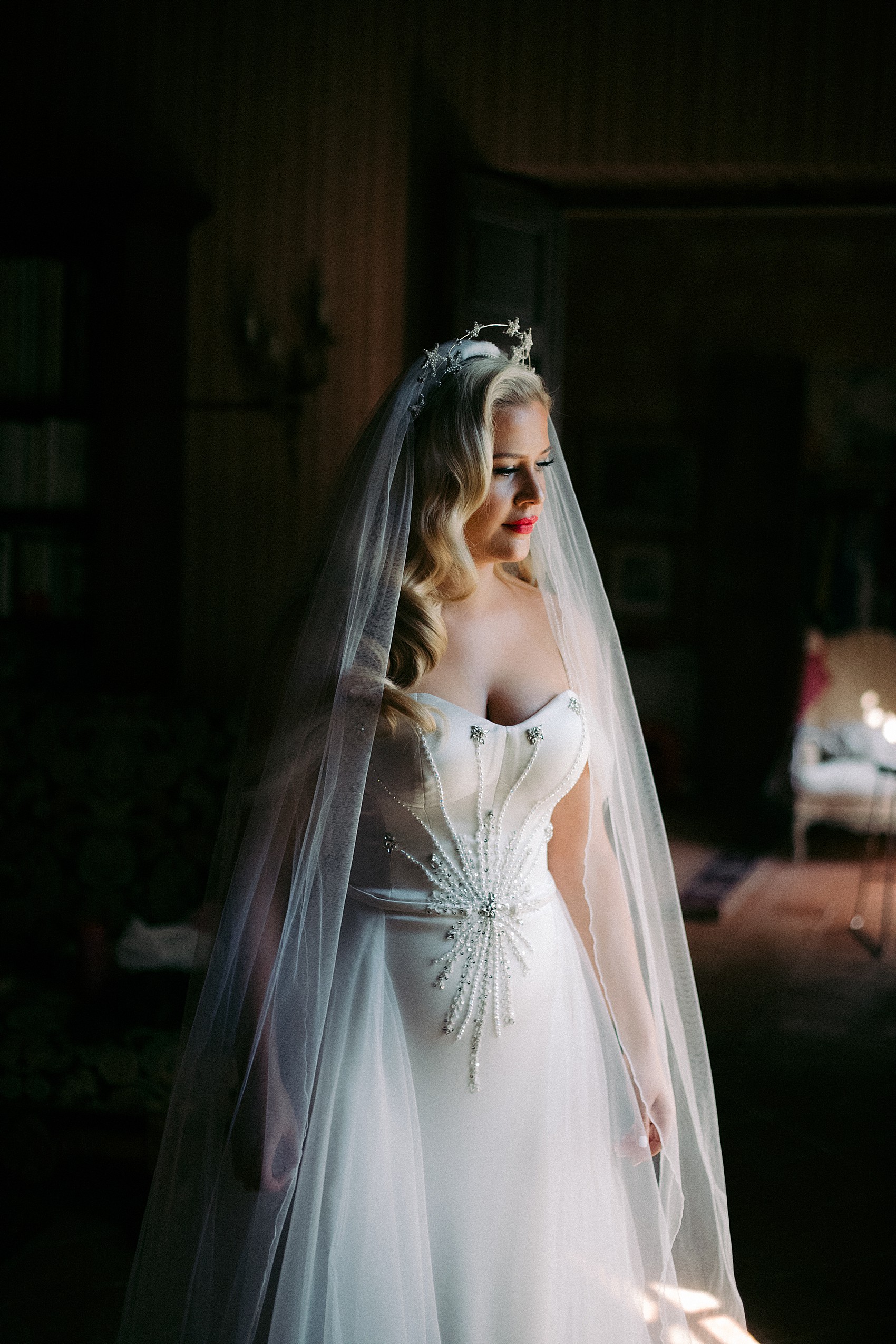 Short Veils: The Bridal Silhouette Giving Old Hollywood Glamour To Your  Wedding Look
