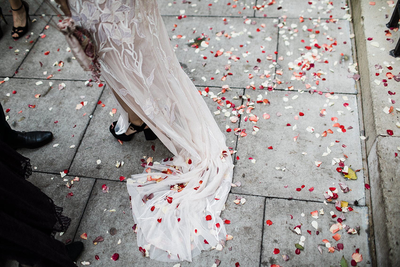 Hermione de Paula bride London pub wedding 21