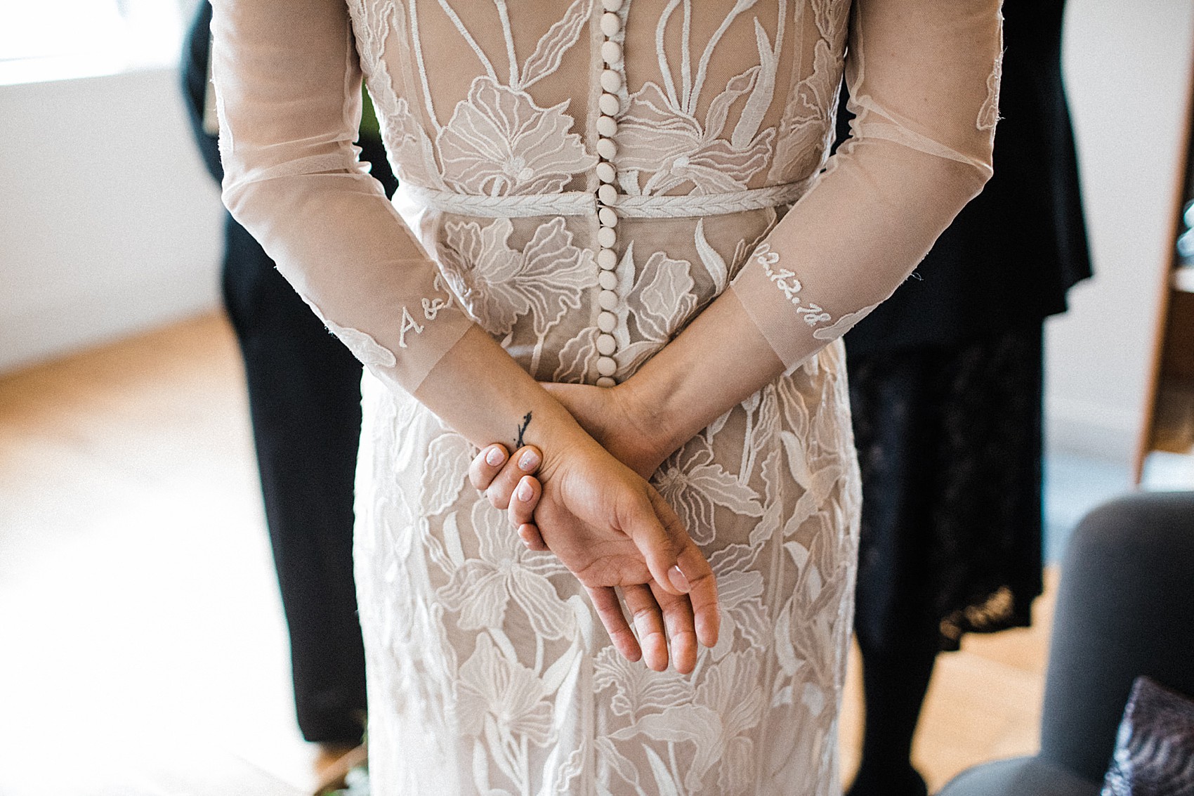 Hermione de Paula bride London pub wedding 7