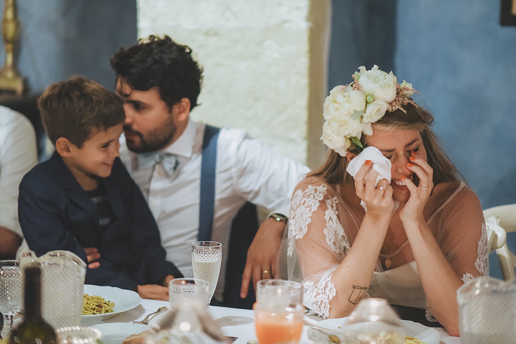 32 Romantic colourful wedding Sicily