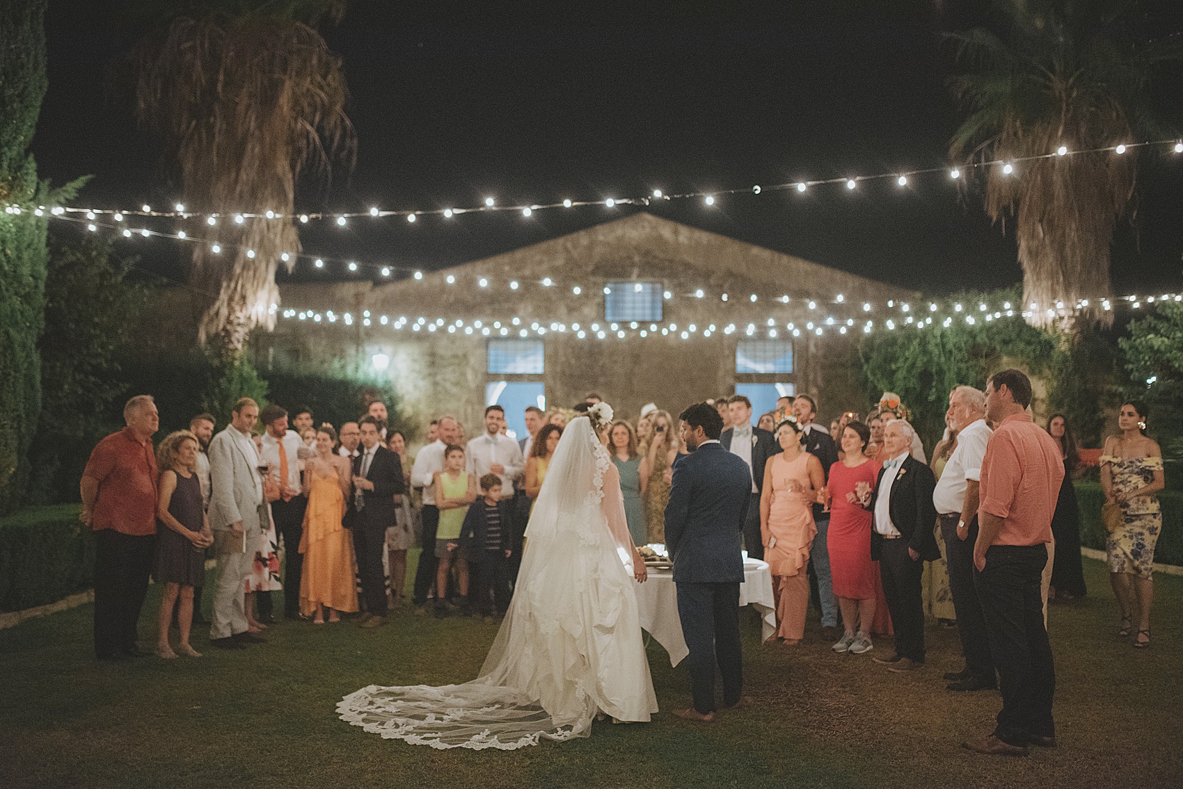 37 Romantic colourful wedding Sicily