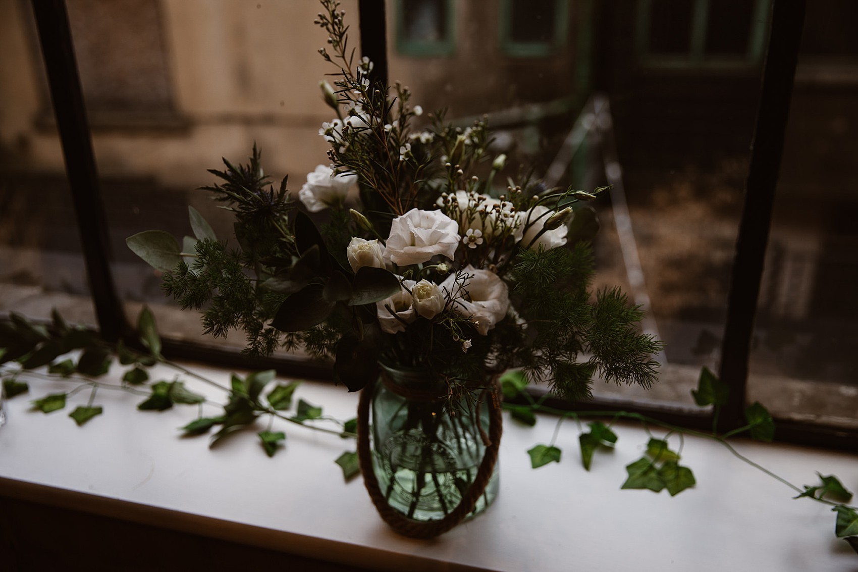 Claire Pettibone modern urban wedding 50