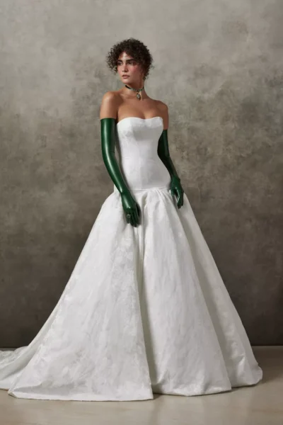 The Wedding Club bridal boutique London - Ines di Santo