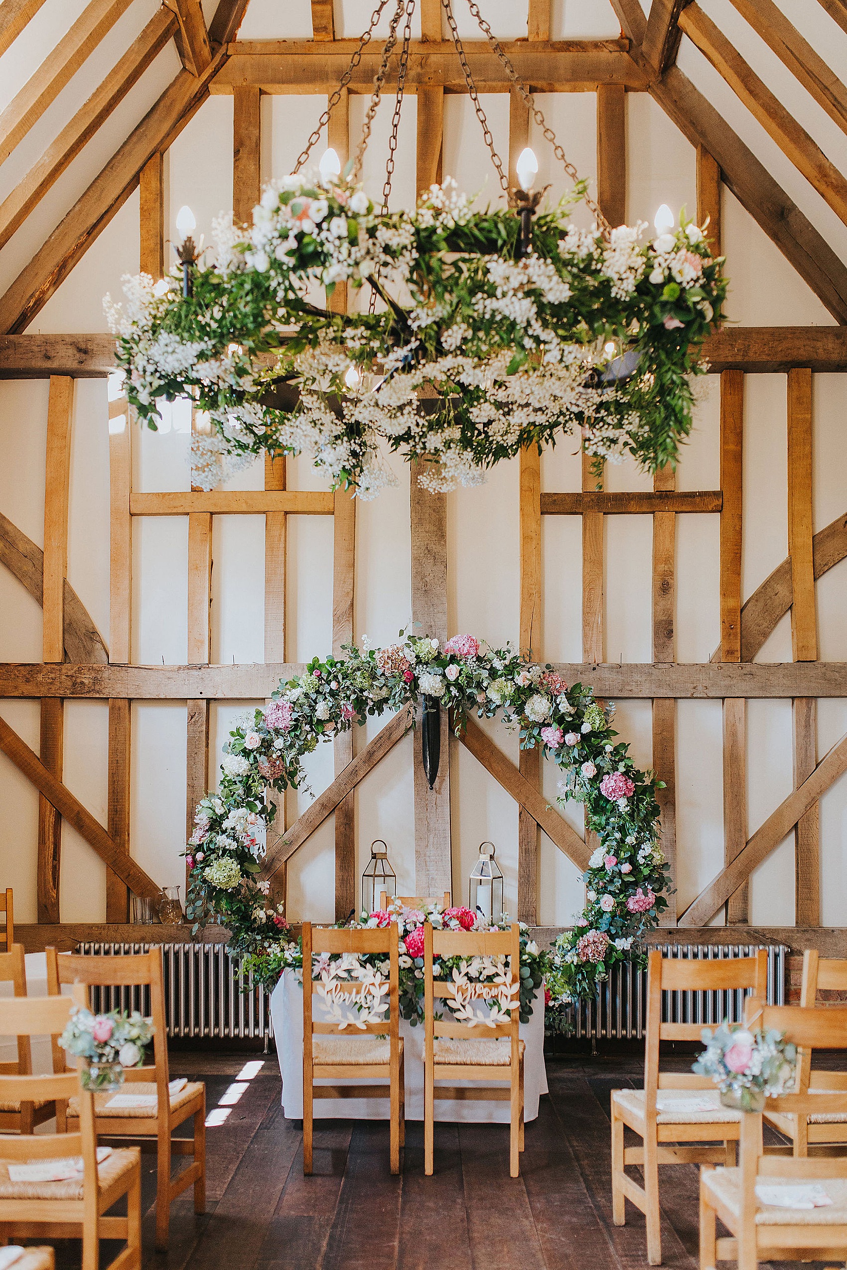 14 Secret garden barn wedding