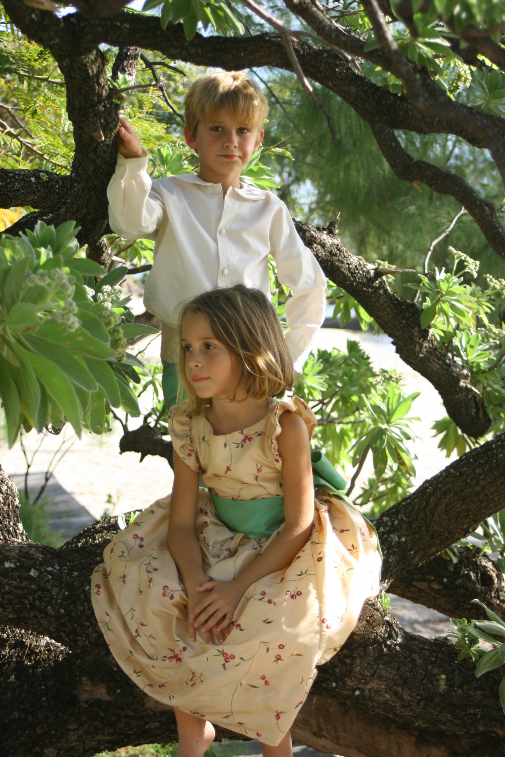 2 Little Eglantine flowergirl pageboy wedding clothes for children