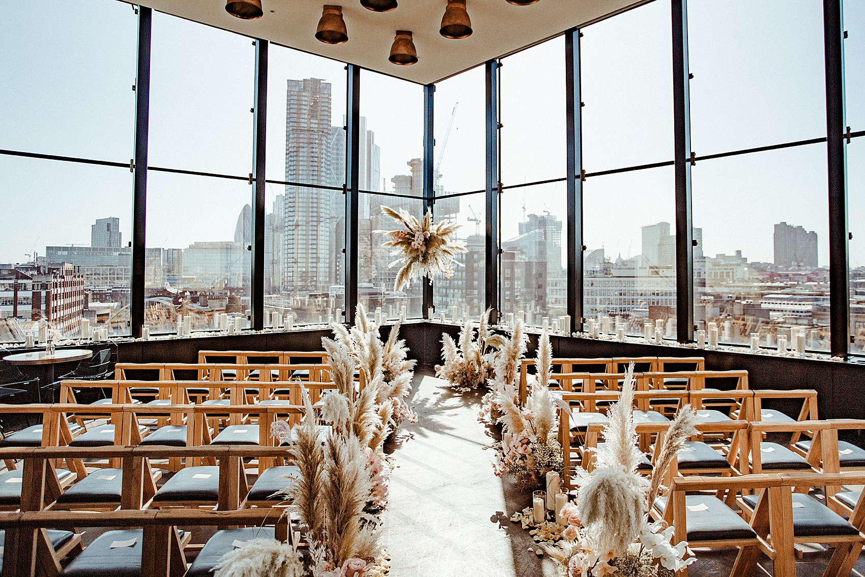 22 Ace Hotel wedding London cool modern bride groom