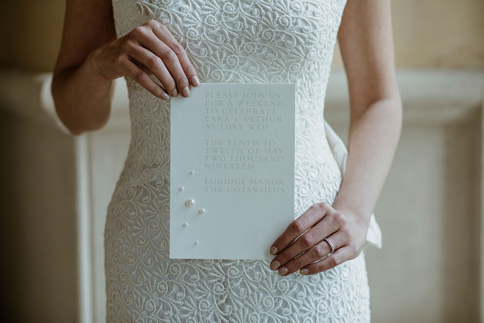 Naomi Neoh bride Euridge Manor wedding venue Cotswolds 9