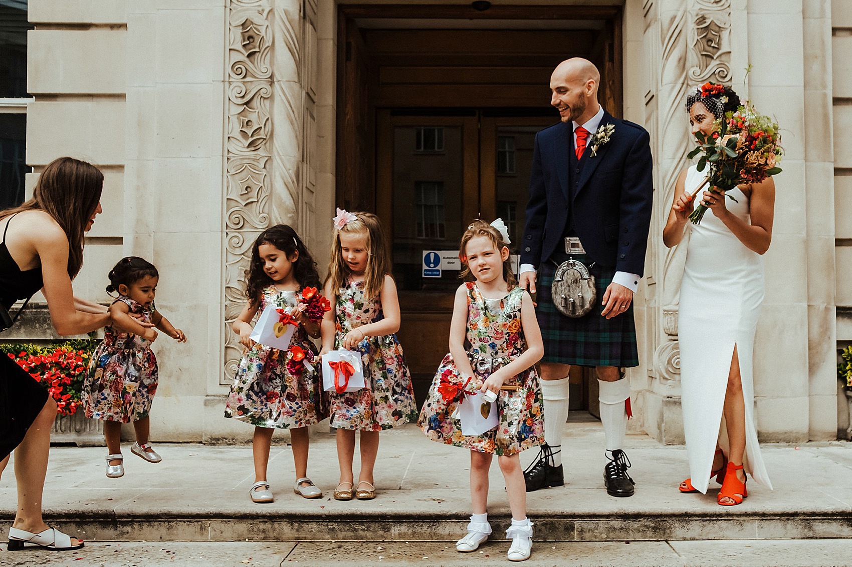 12 Colourful modern London wedding