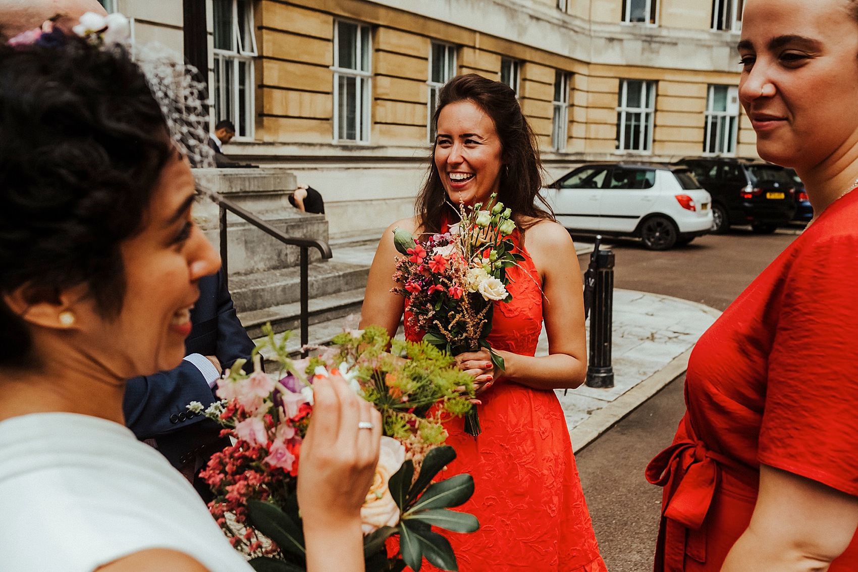 13 Colourful modern London wedding