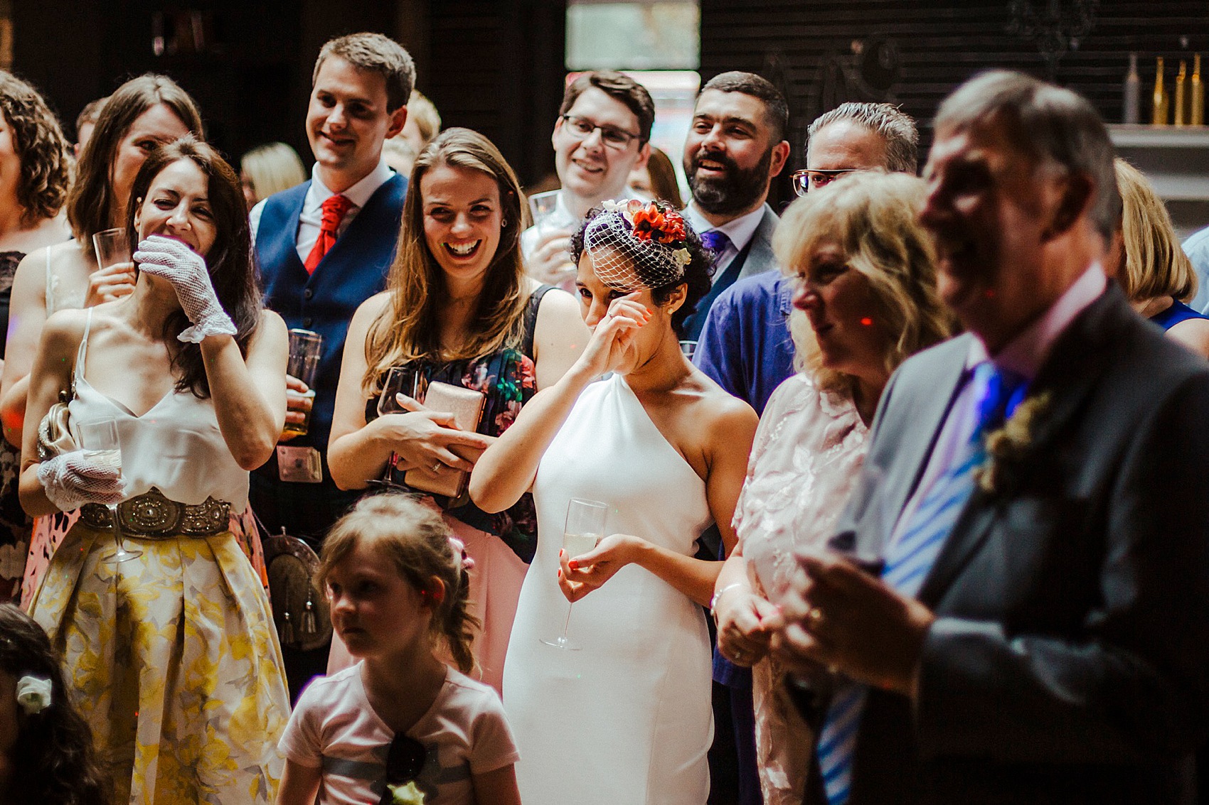 26 Colourful modern London wedding