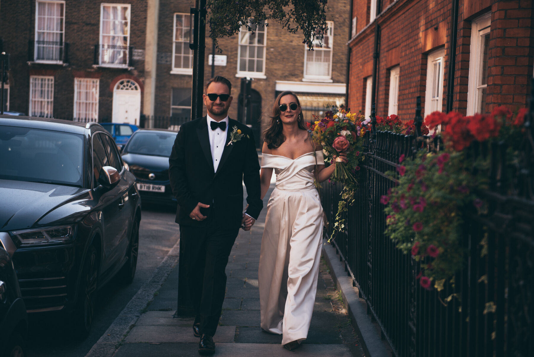 A Fun, Cool, Modern and Glam City Wedding with a Bride in Halfpenny London Trousers and Top 41 02 HALFPENNY LONDON MODERN WEDDING TROUSERS