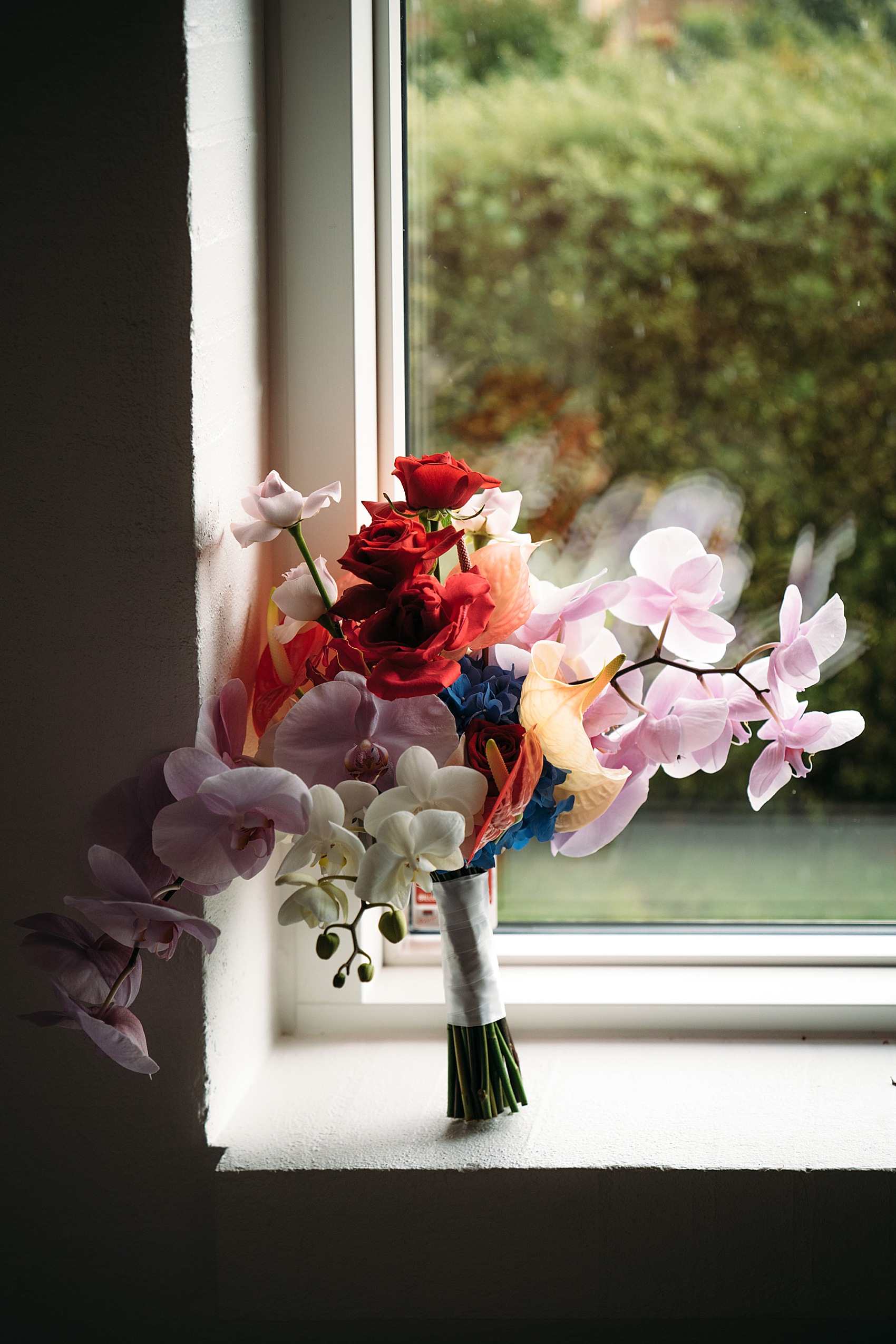 1 Ikebana inspired wedding bouquet