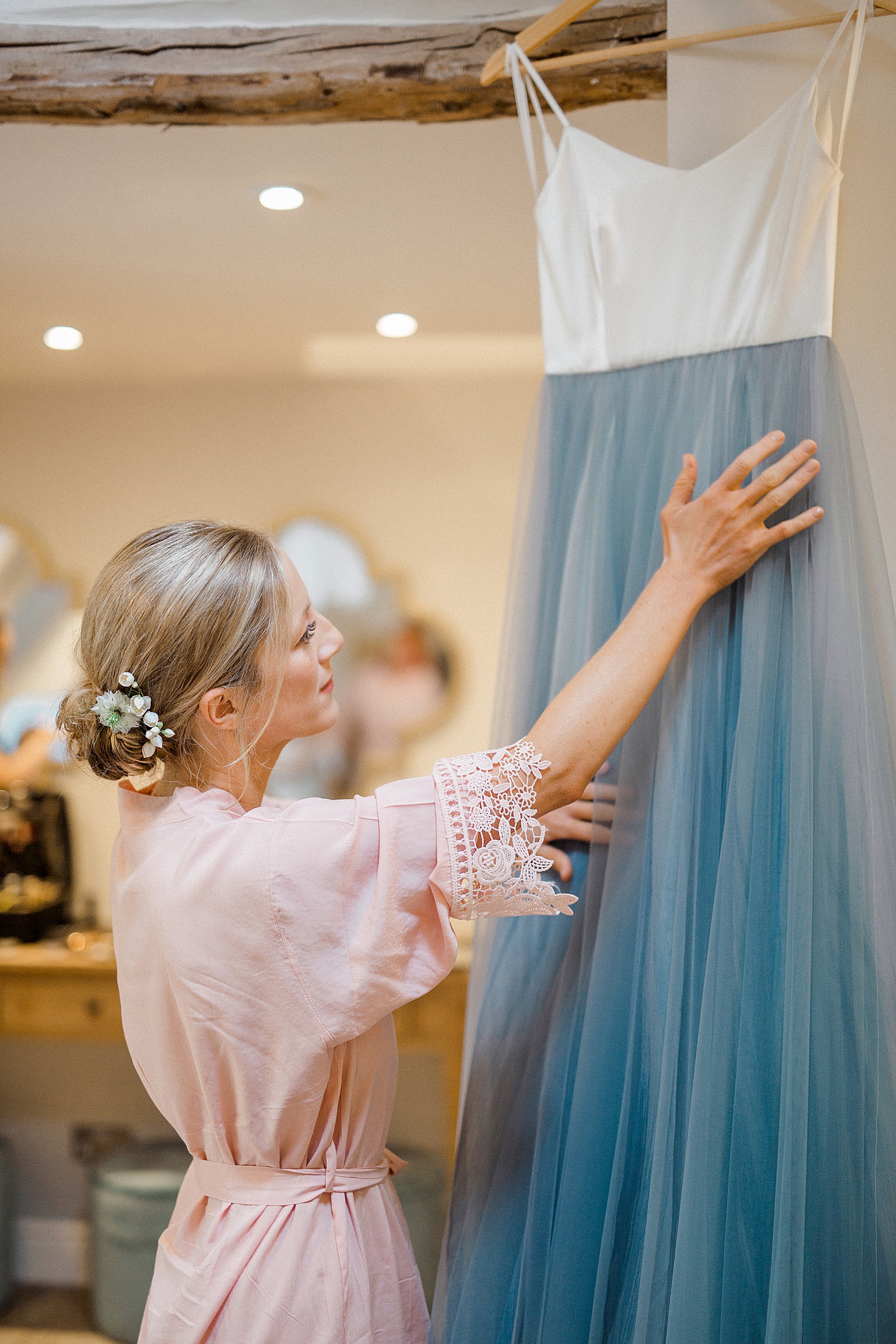 32 Blue tulle wedding dress