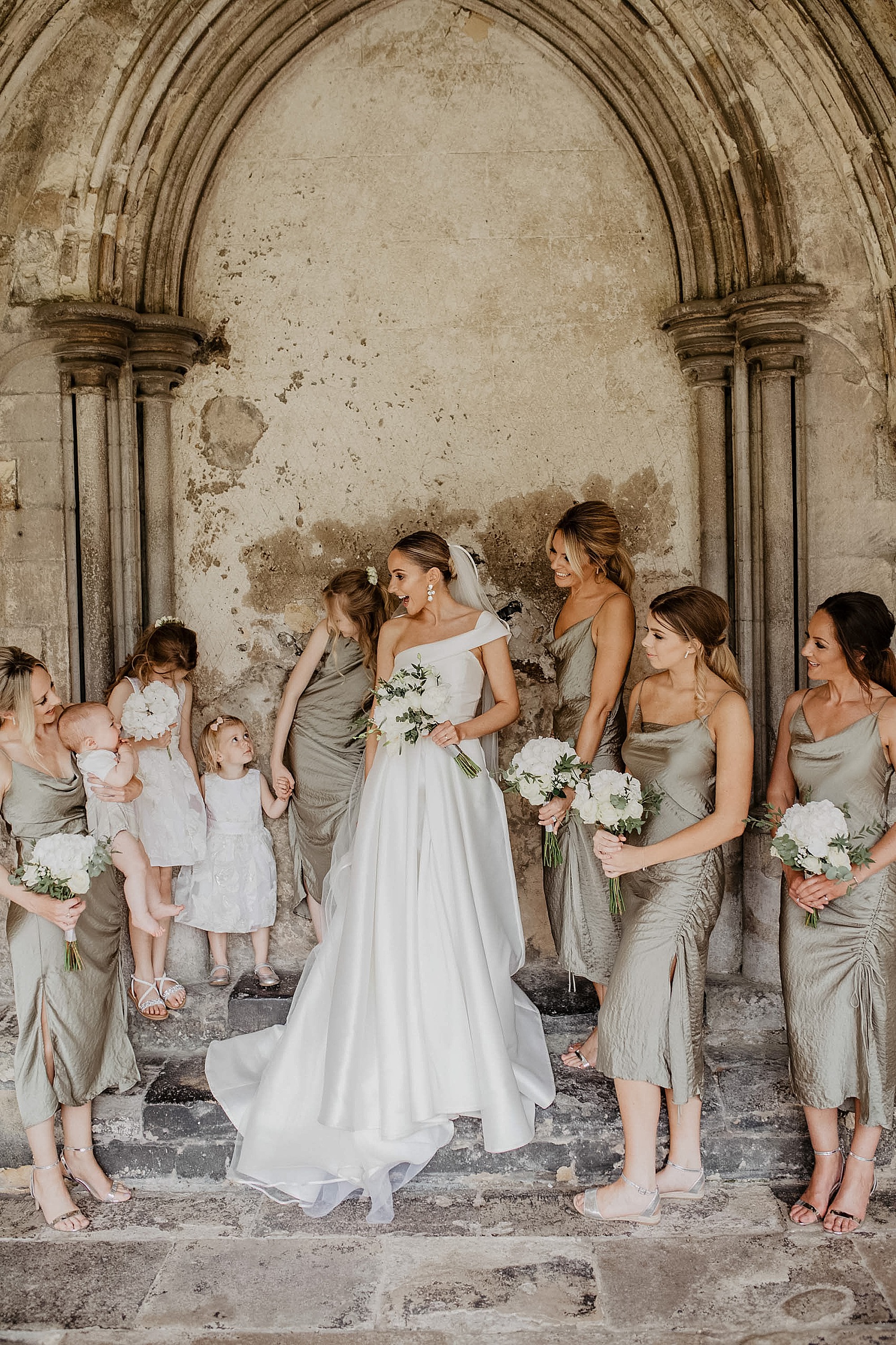 34 Jessica Bennett Bespoke bride Norwich Cathedral wedding