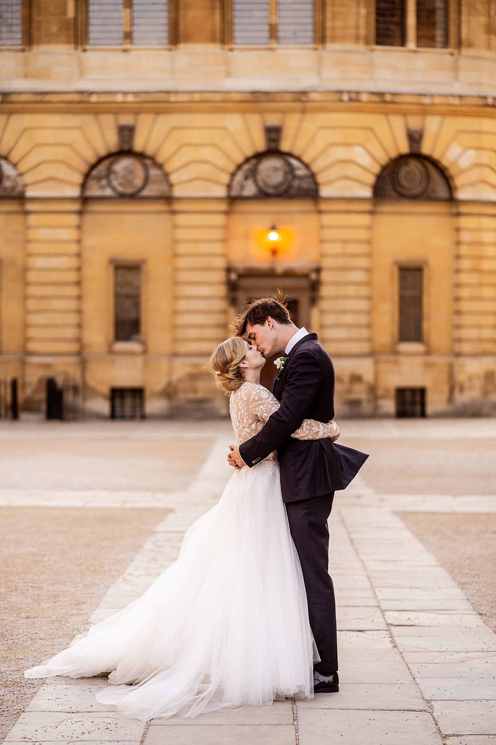 10 Bodleian Library wedding Sachin Babi bride