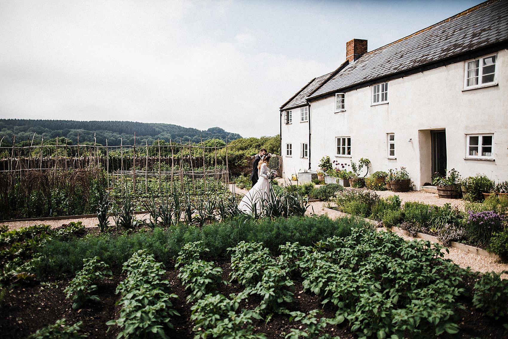 22 River Cottage Wedding