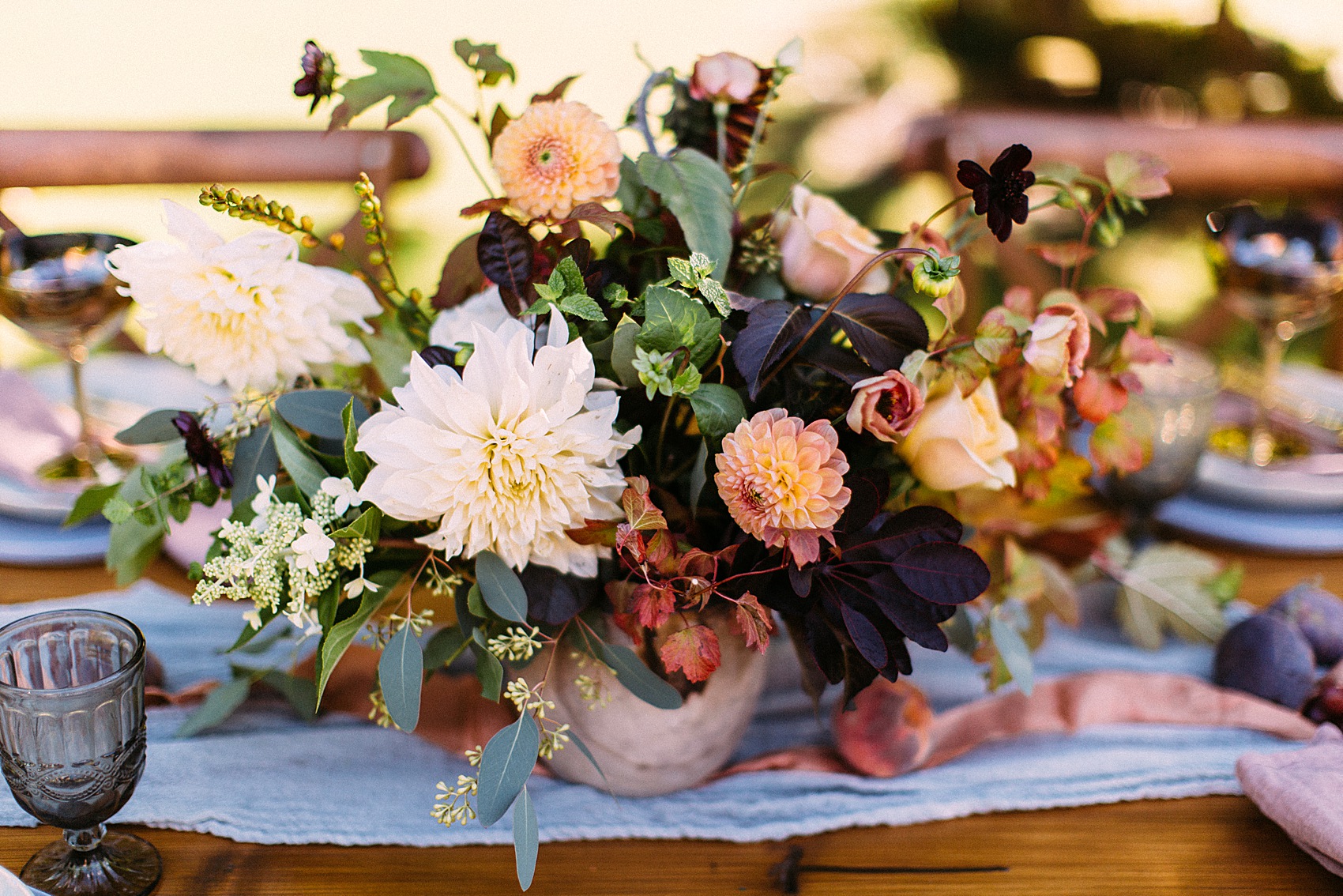 3 Autumn Winter Wedding Flowers