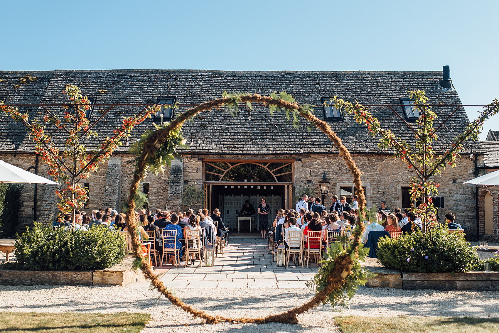 20 Halfpenny London Rustic Cotswolds Wedding