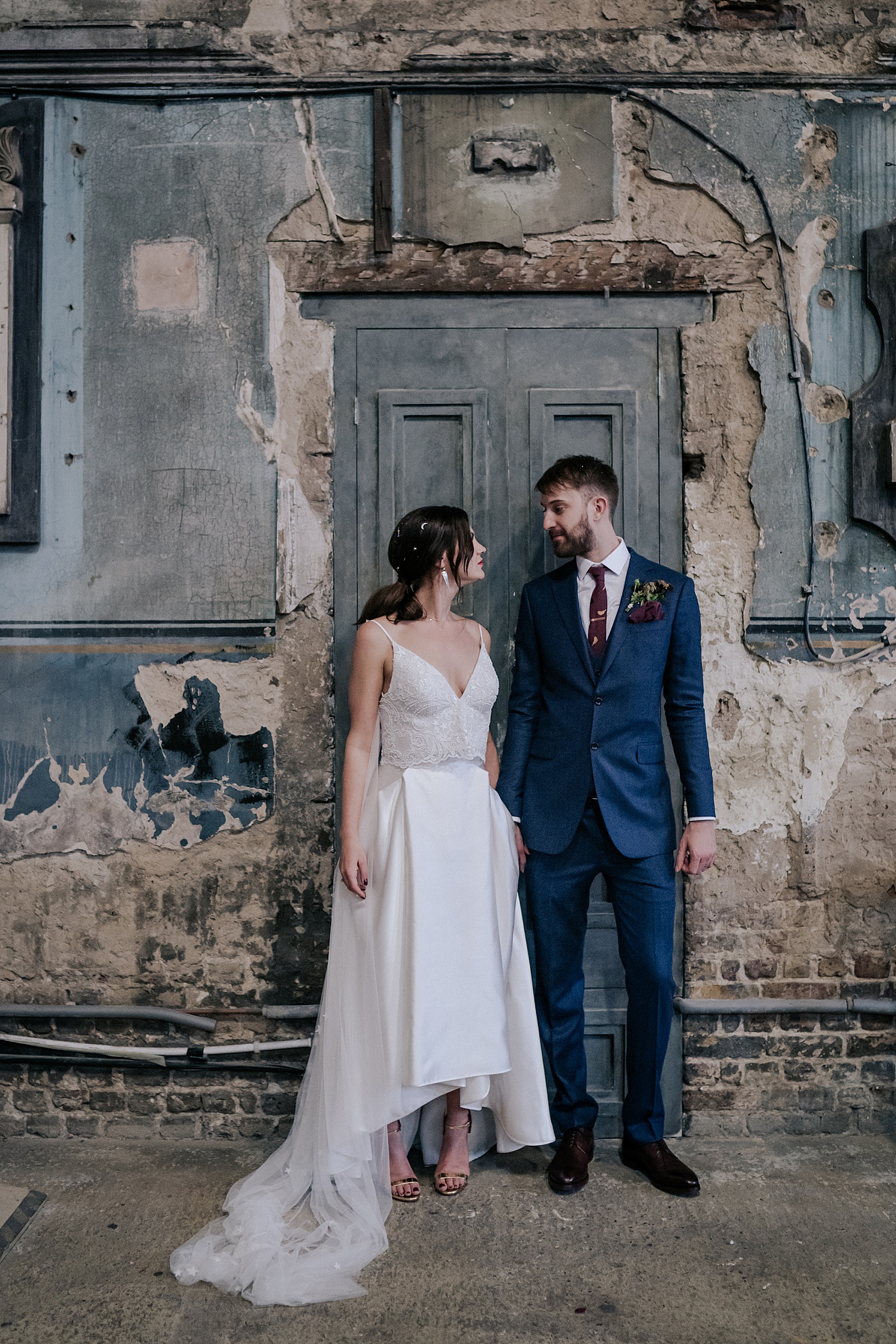 Halfpenny London bride warehouse wedding 45