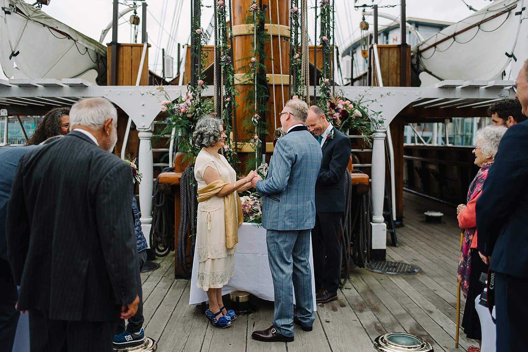 Wedding on a boat 1920s vintage dress 24