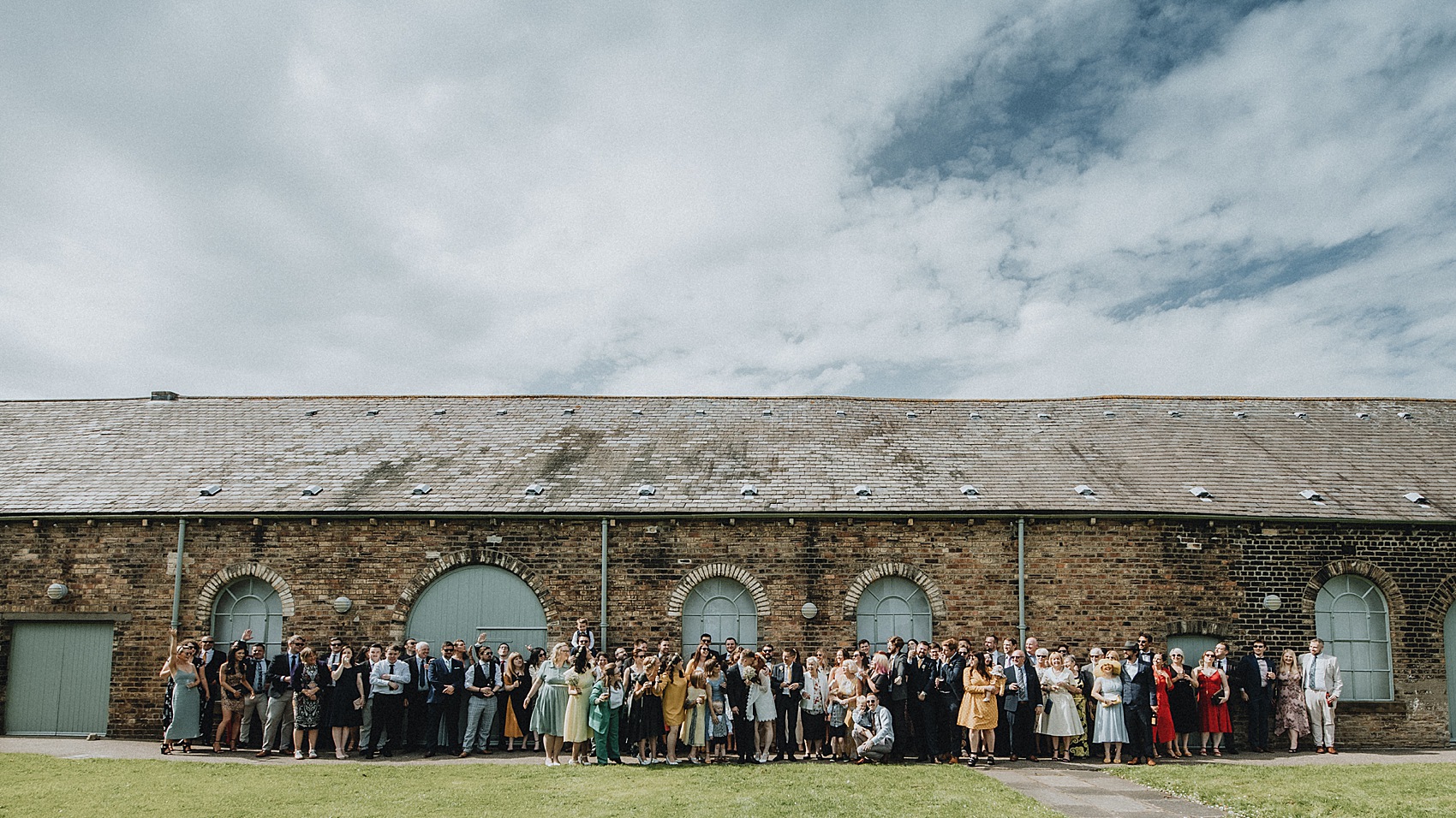 1960s inspired wedding sunflowers 22