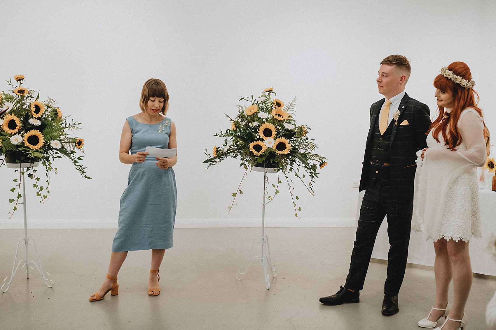 1960s inspired wedding sunflowers 63