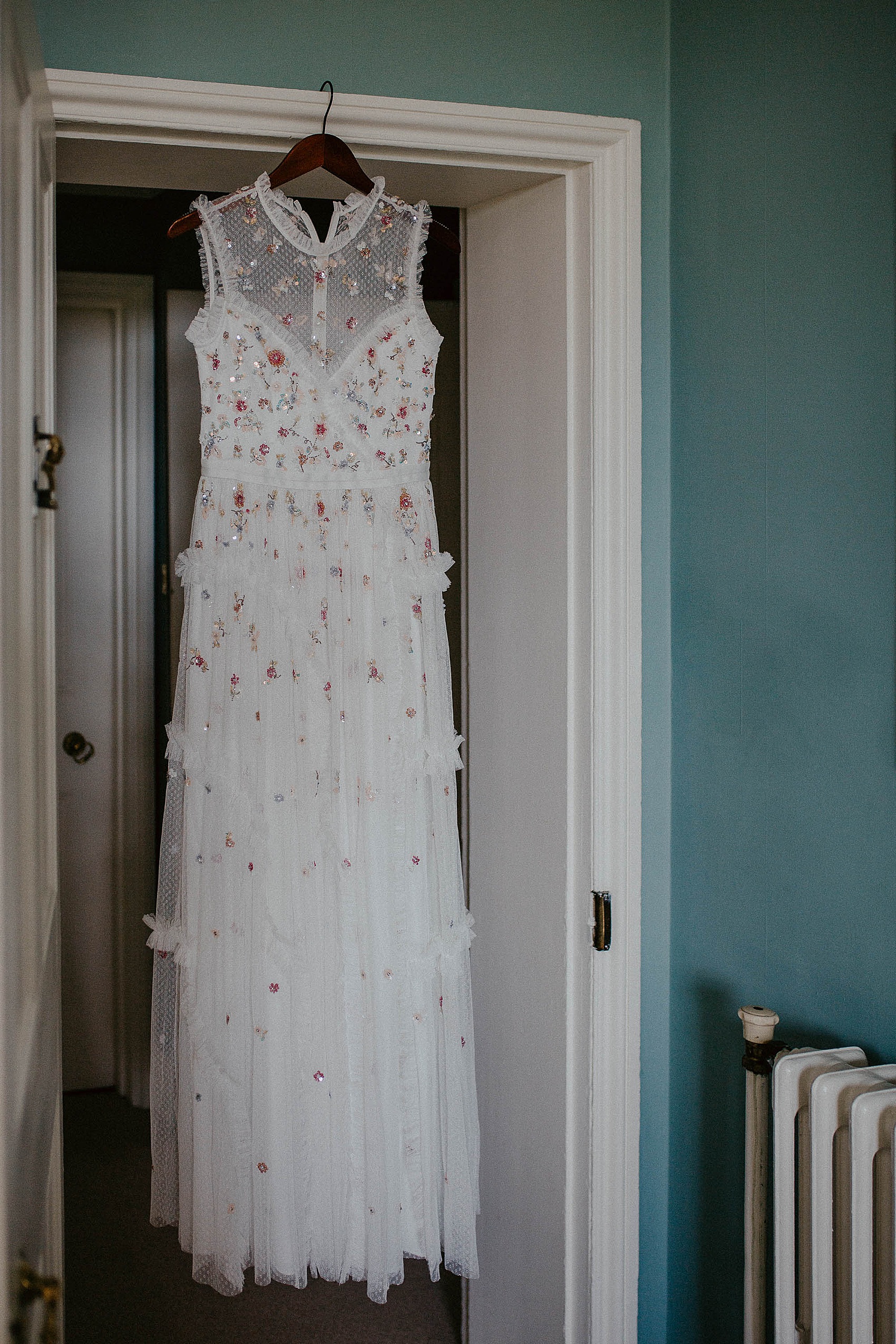 3 Needle Thread wedding dress