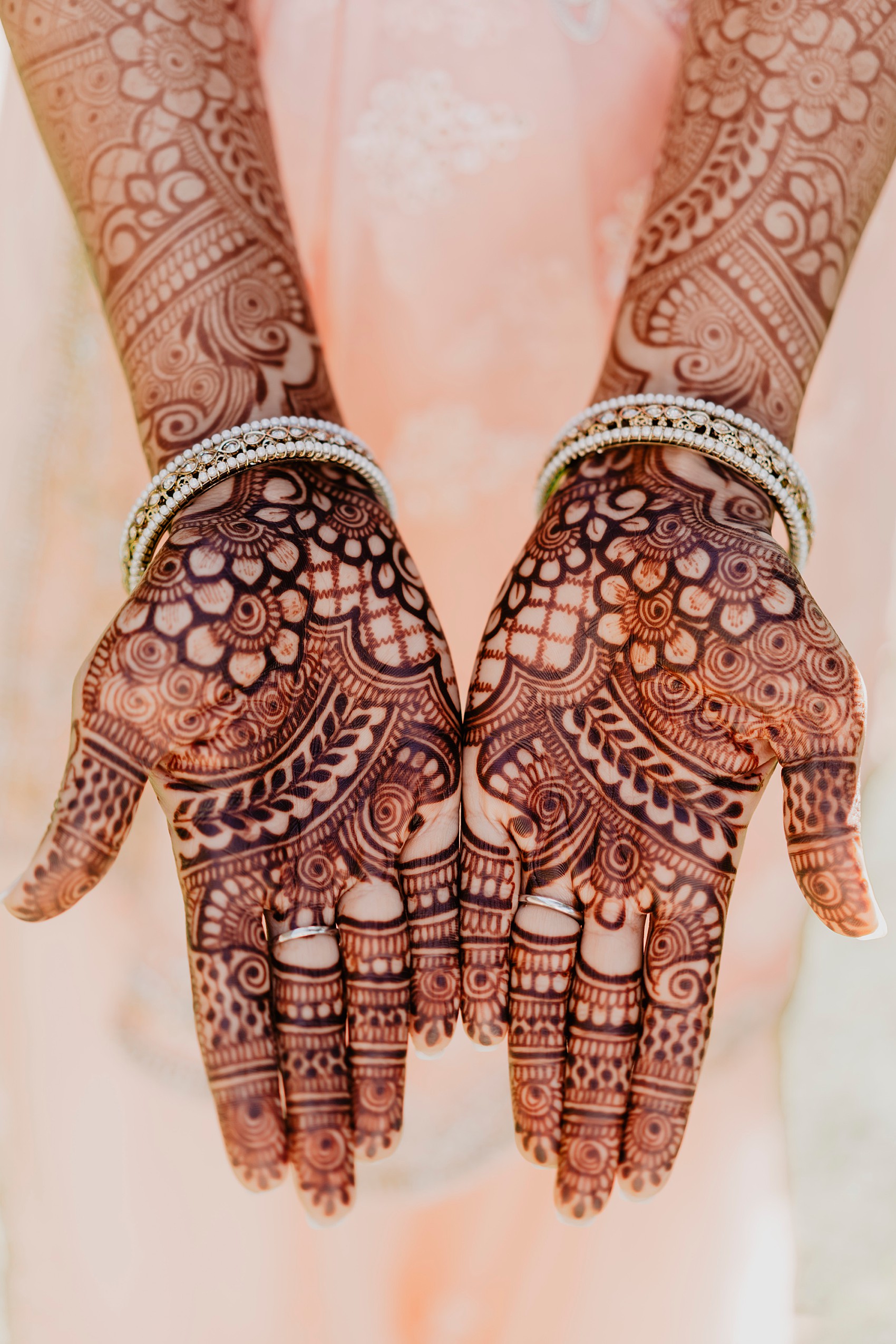 mia eddy henna henna by the bombay royale mia eddy henna henna by the bombay royale