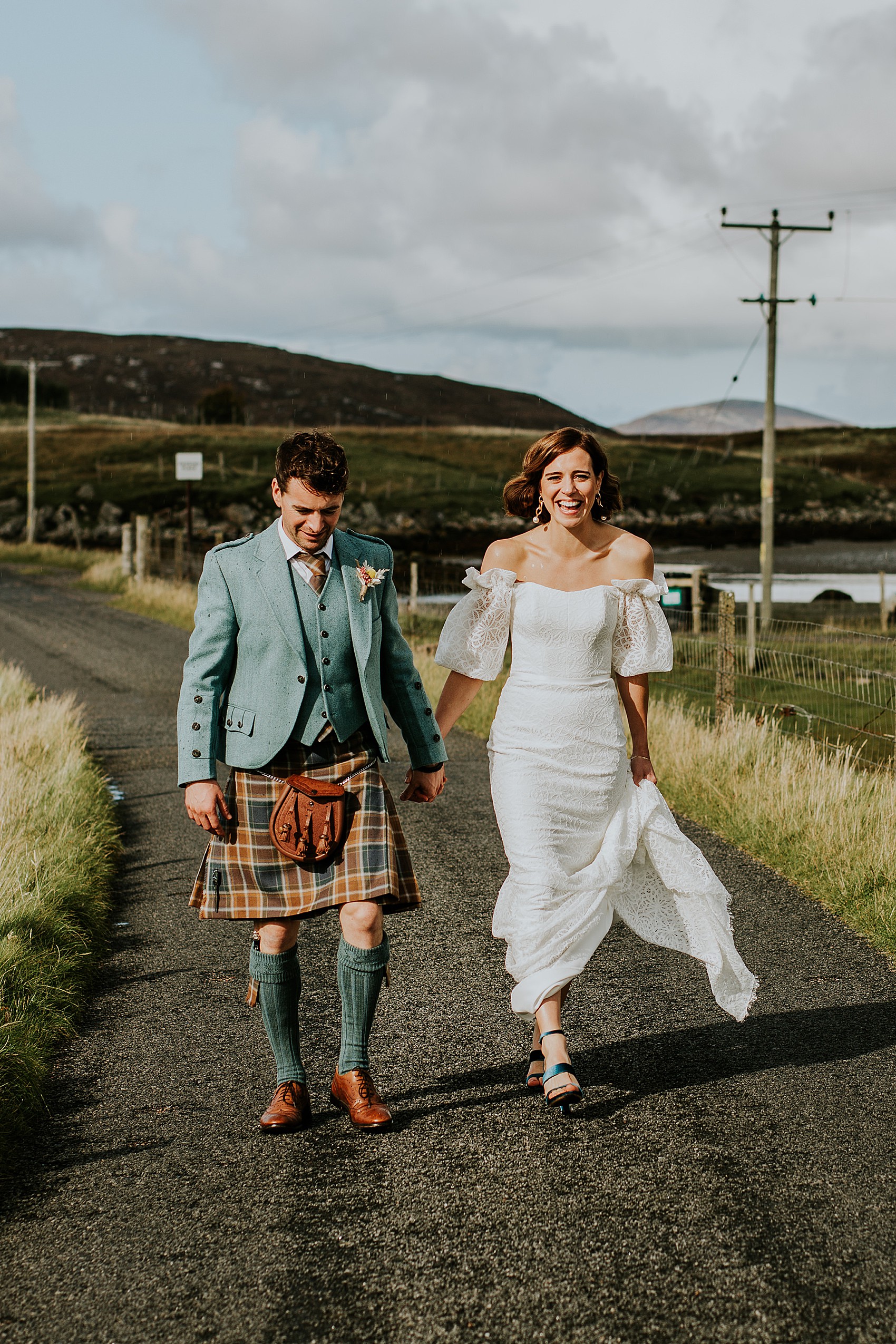 Karen Willis Holmes bride Outer Hebrides wedding 22