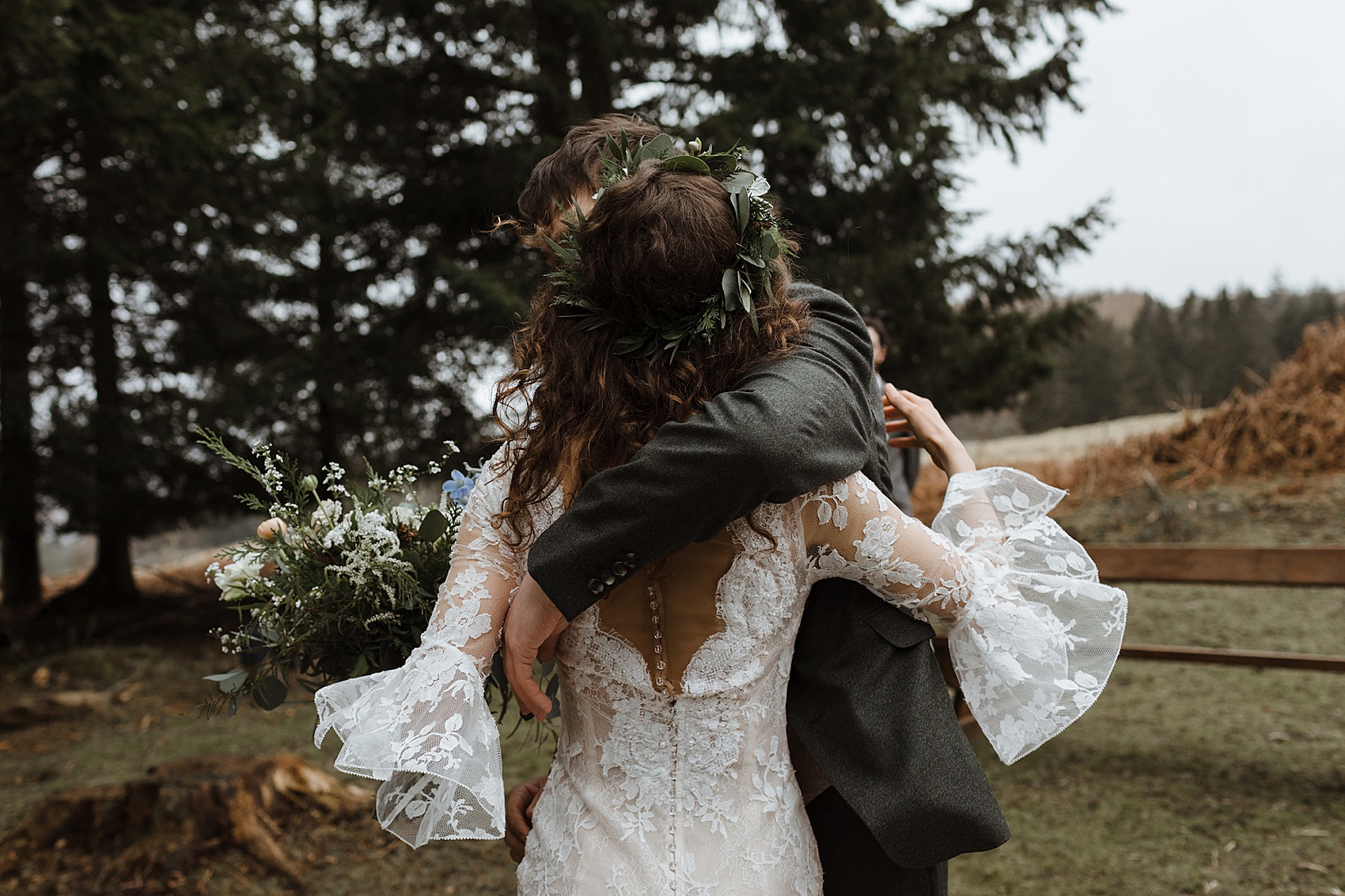 14 Nature inspired Scottish outdoor wedding