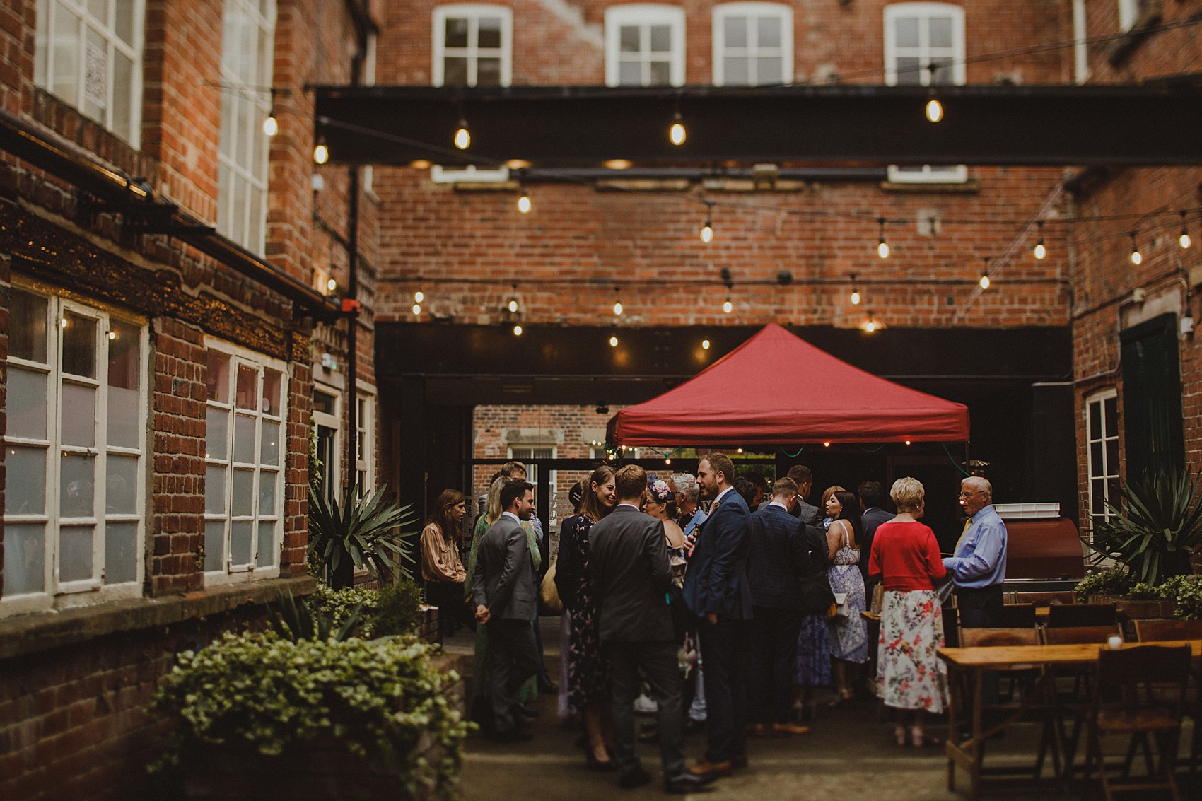 1970s inspired wedding 45