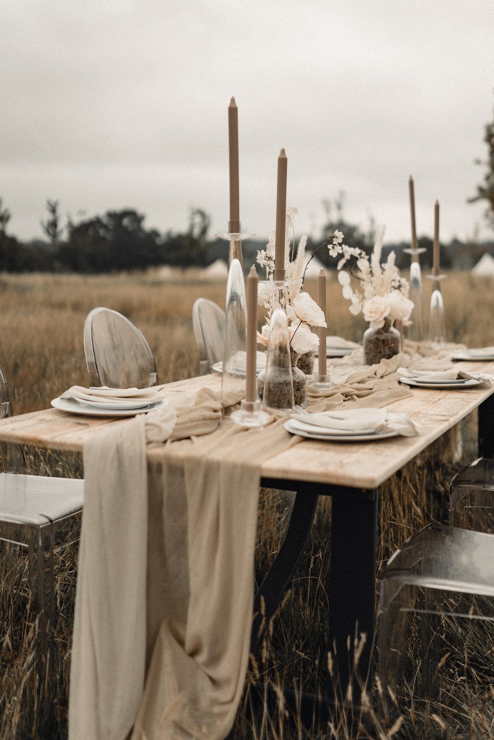 Modern English country wedding 29 scaled