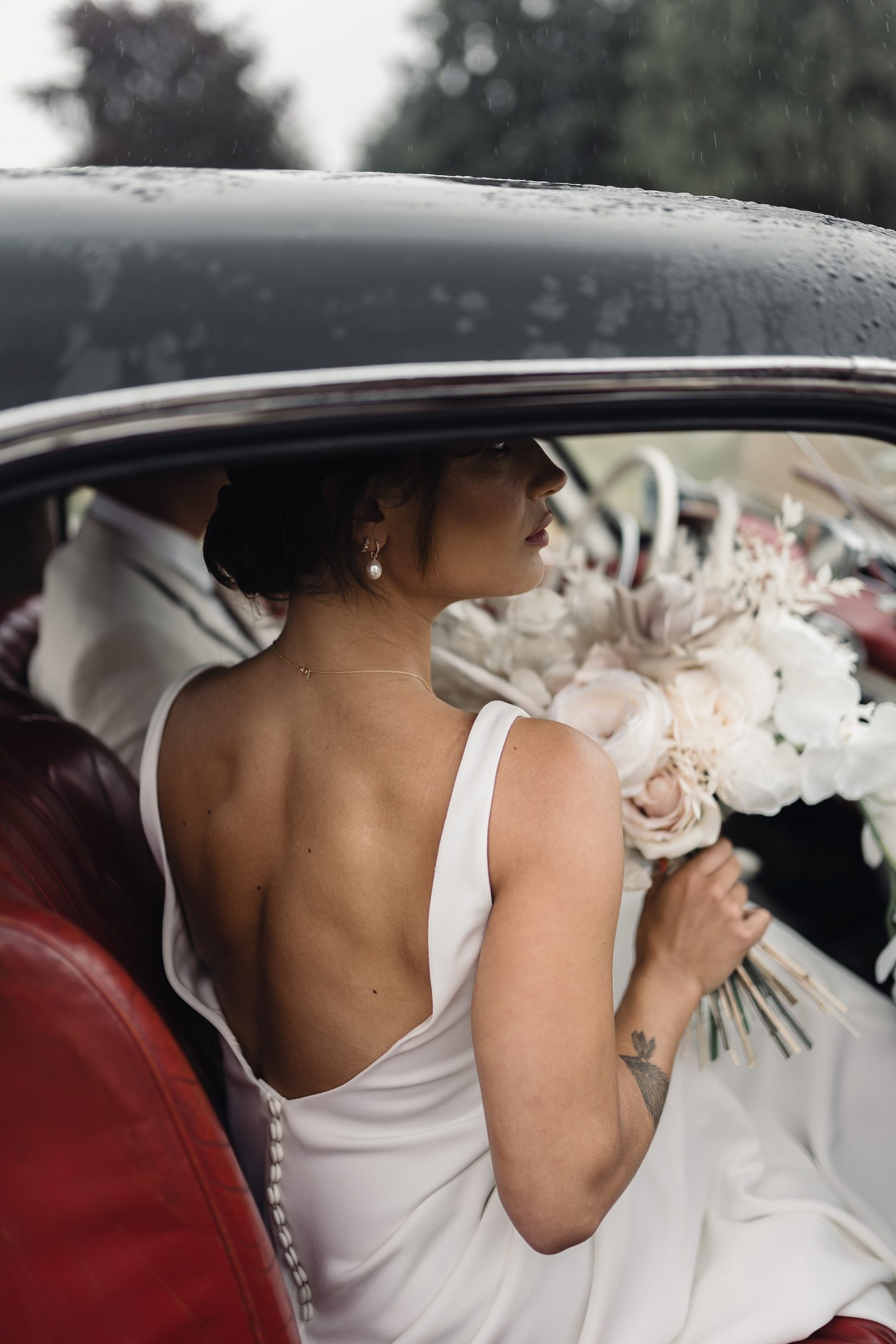 Modern English country wedding 46 scaled