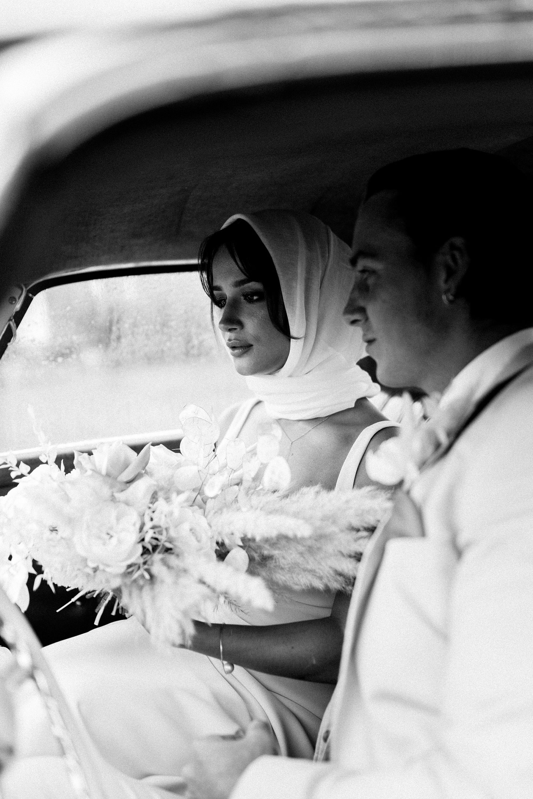 Modern English country wedding 48 scaled