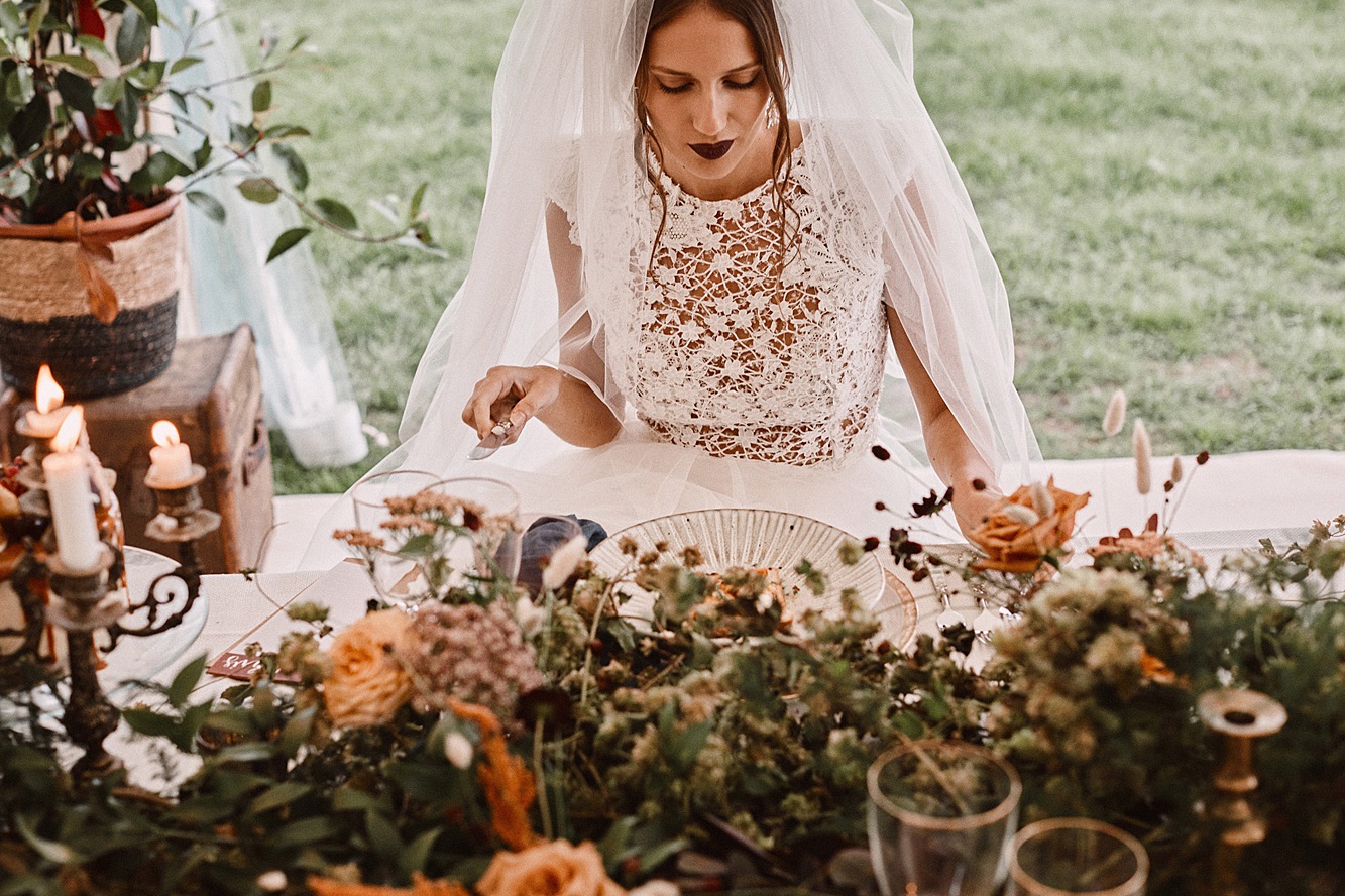 Modern intimate outdoor wedding style post covid 28 - How The UK Wedding Industry is Adapting, Evolving & Reinventing Modern intimate outdoor wedding style post covid 28