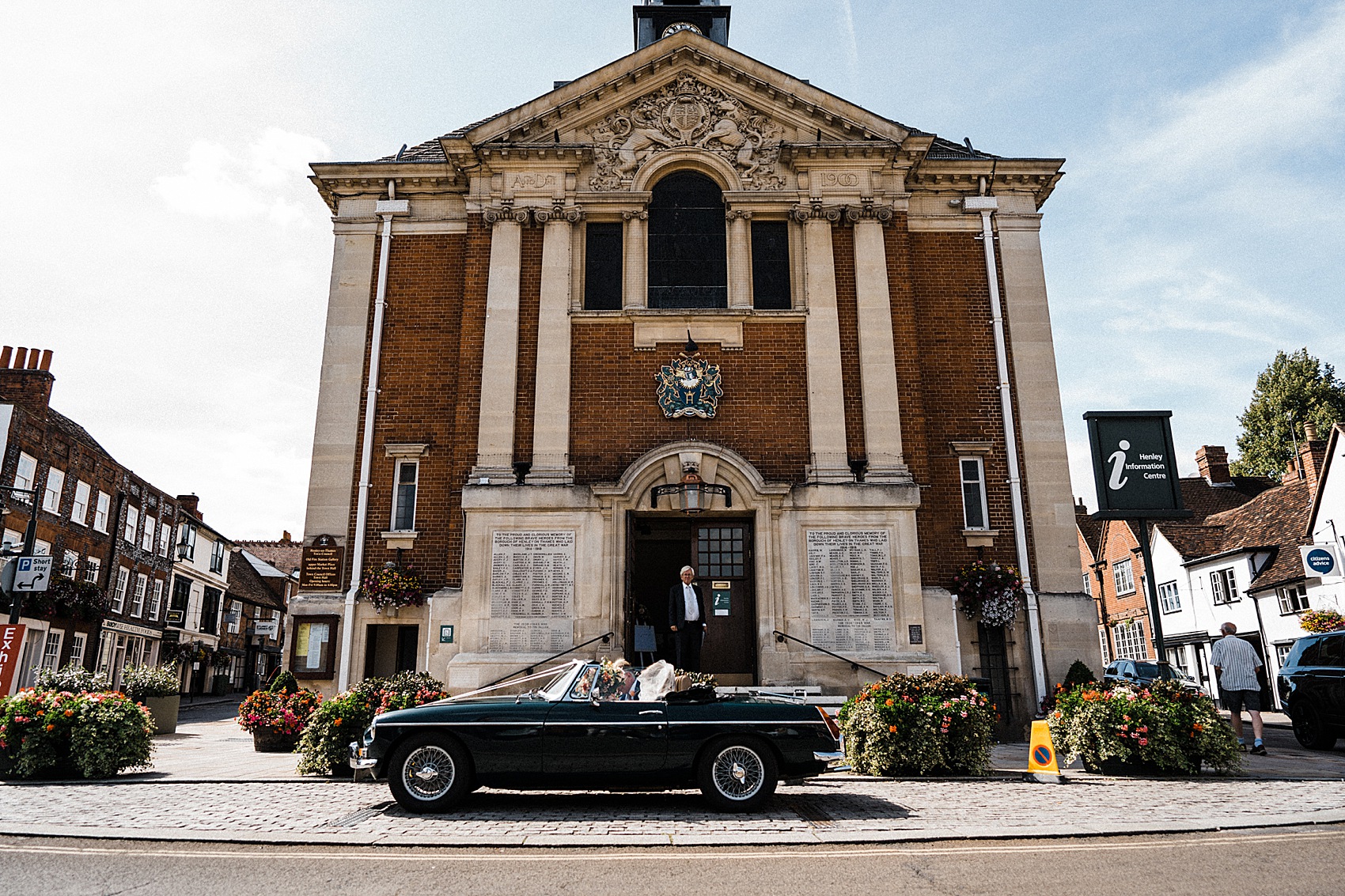 20 Henley on Thames wedding tent reception