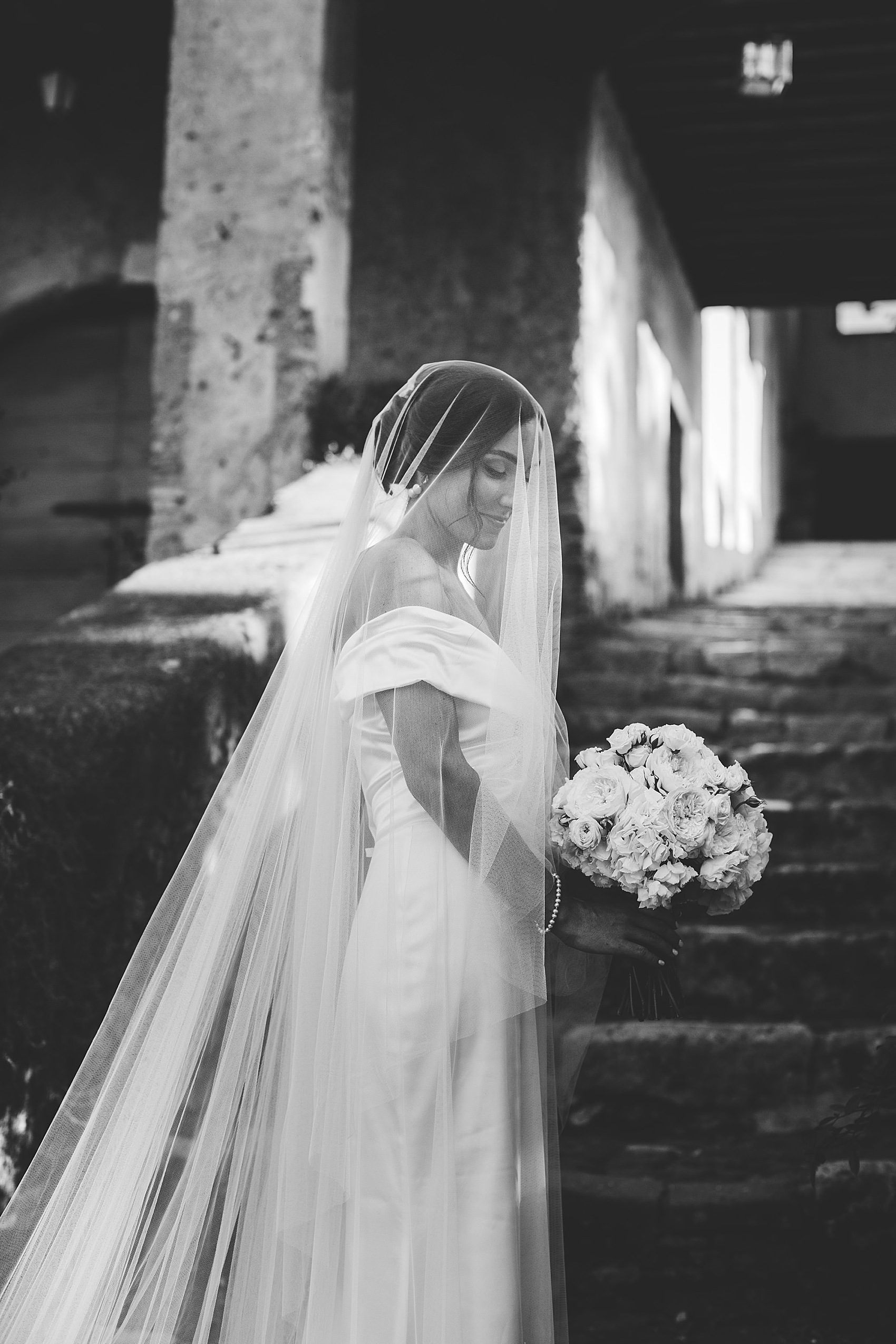 21 Halfpenny London bride Rome wedding