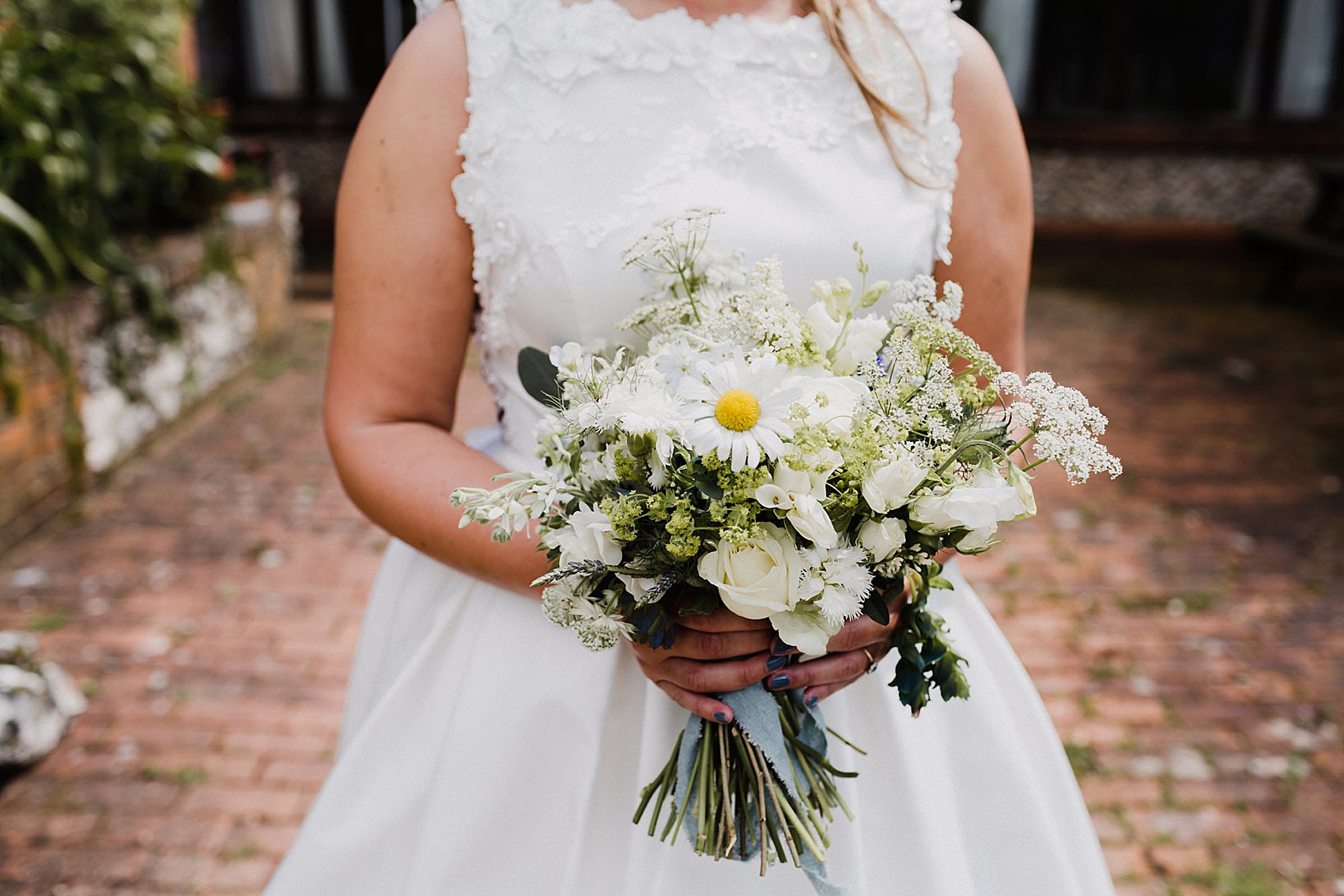 23 Caroline Castigliano bride