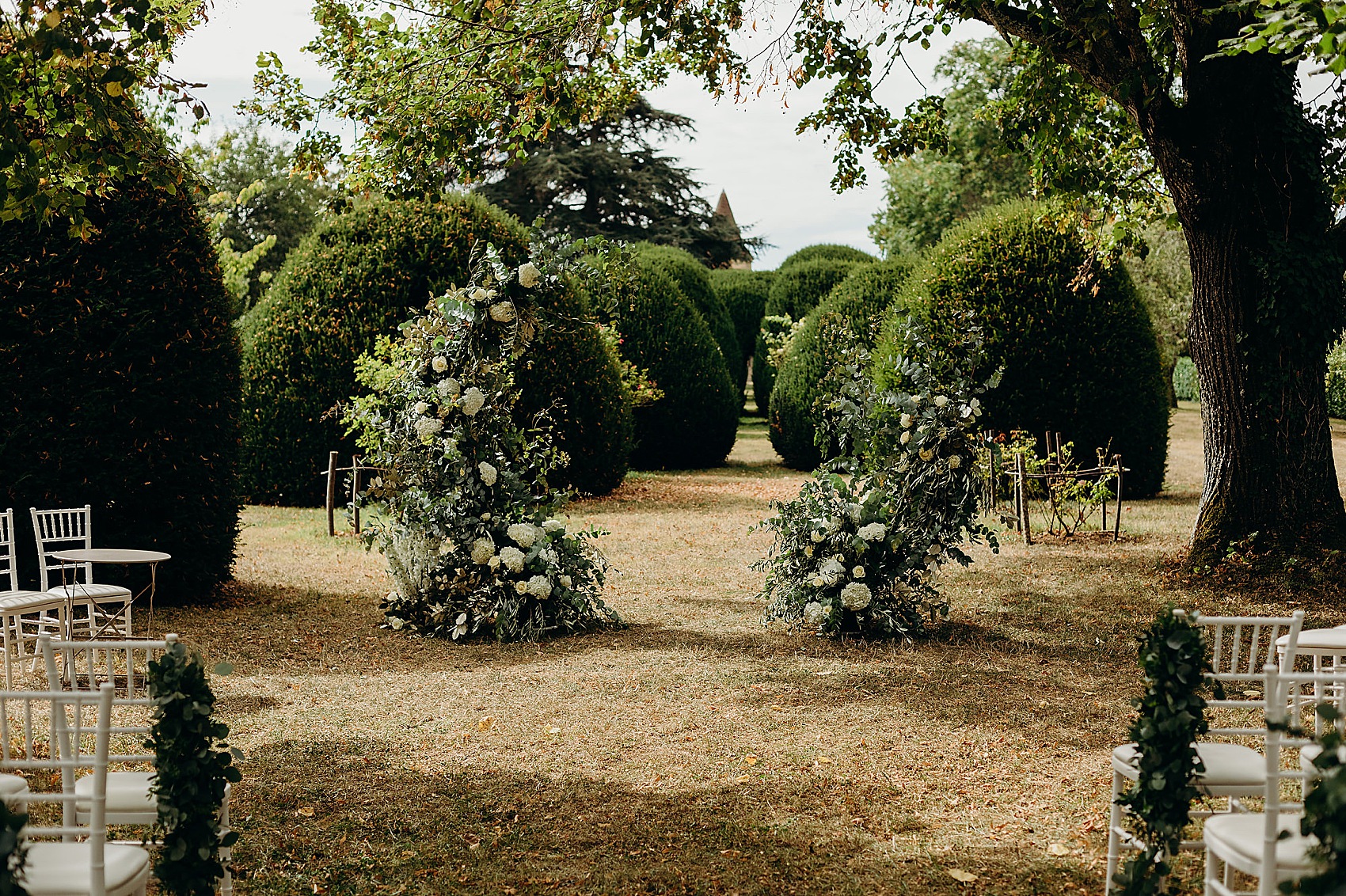 Suzanne Neville bride French Wedding 2