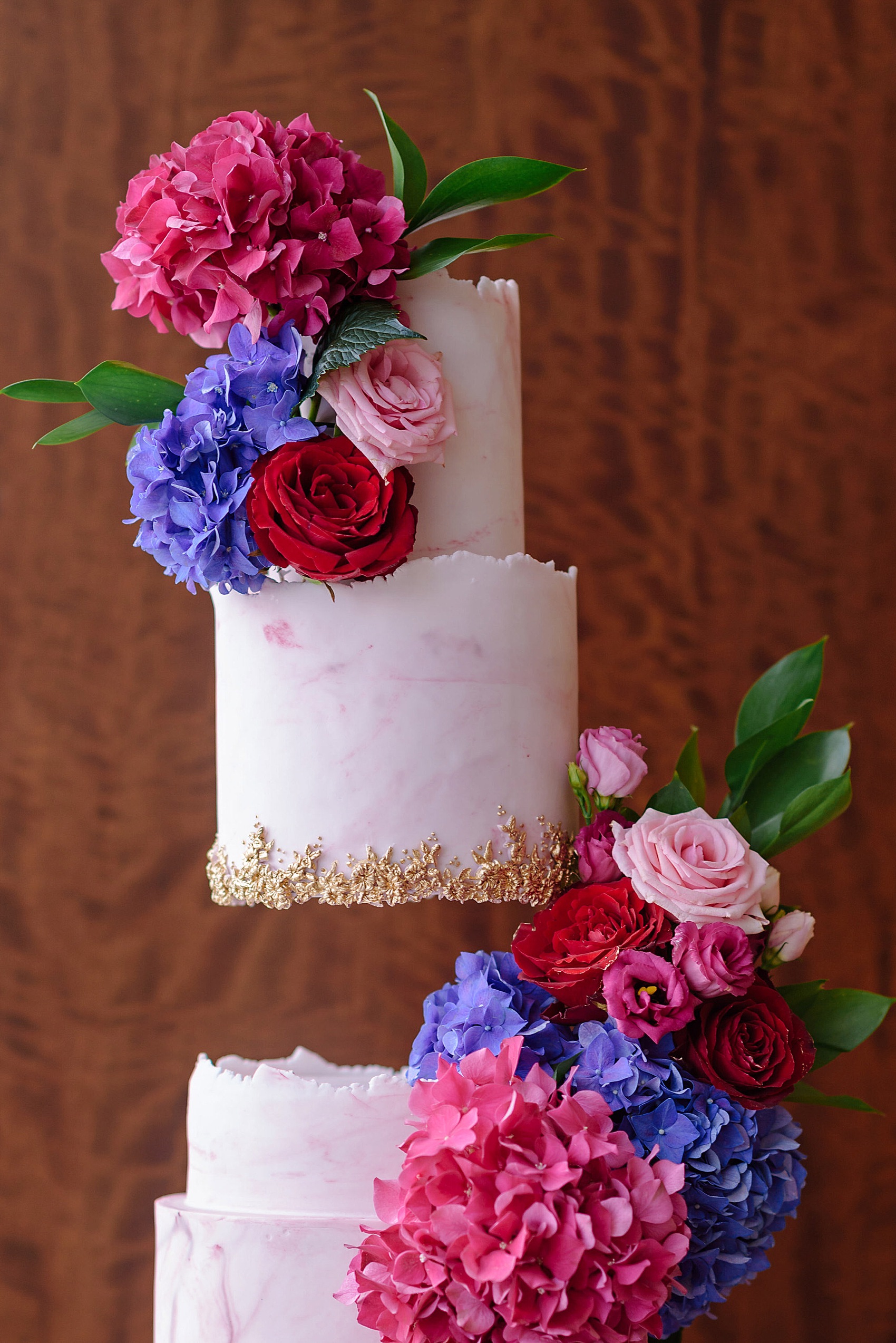2 Bold Glamorous City Wedding