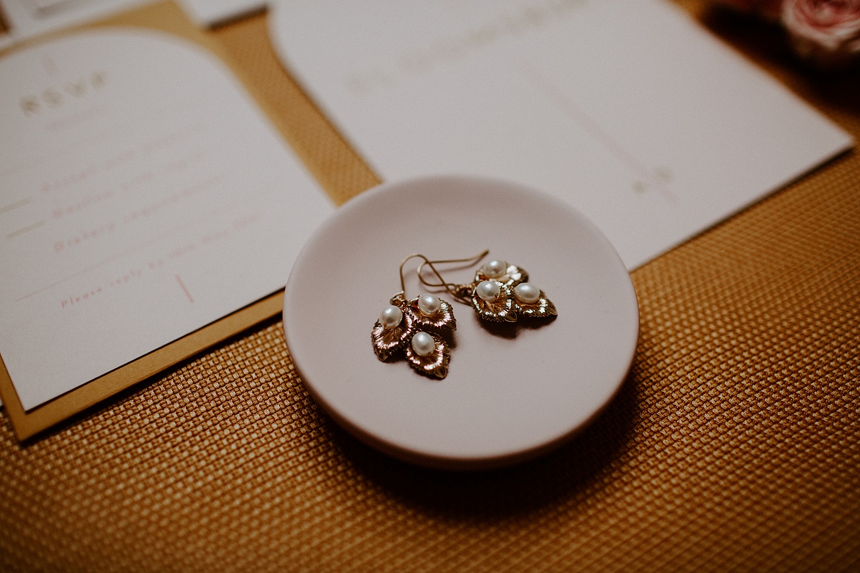 3 Pretty playful blush pink mustard wedding ideas - Pretty and Playful Blush Pink & Mustard Inspired Wedding Editorial / Inspiration in Central London 3 Pretty playful blush pink mustard wedding ideas