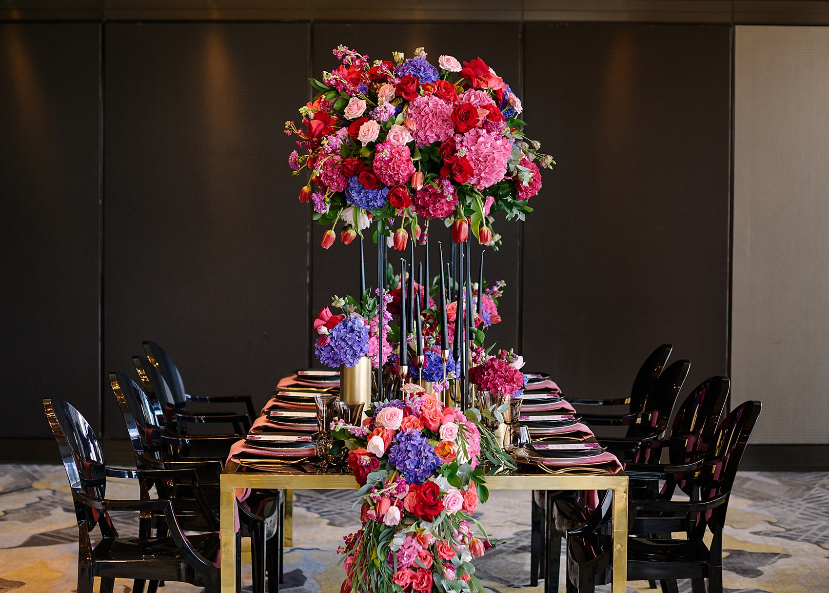 73 Bold Glamorous City Wedding