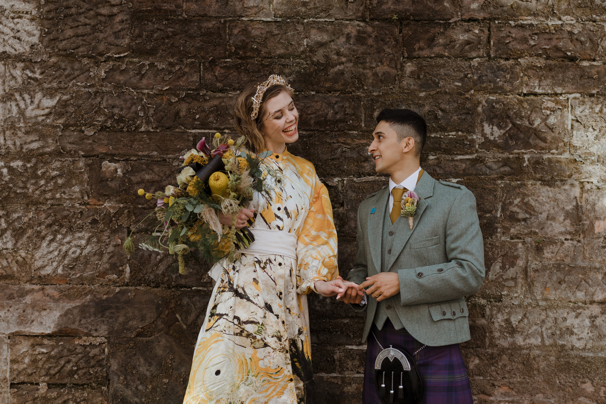 Glasgow elopement yellow wedding dress