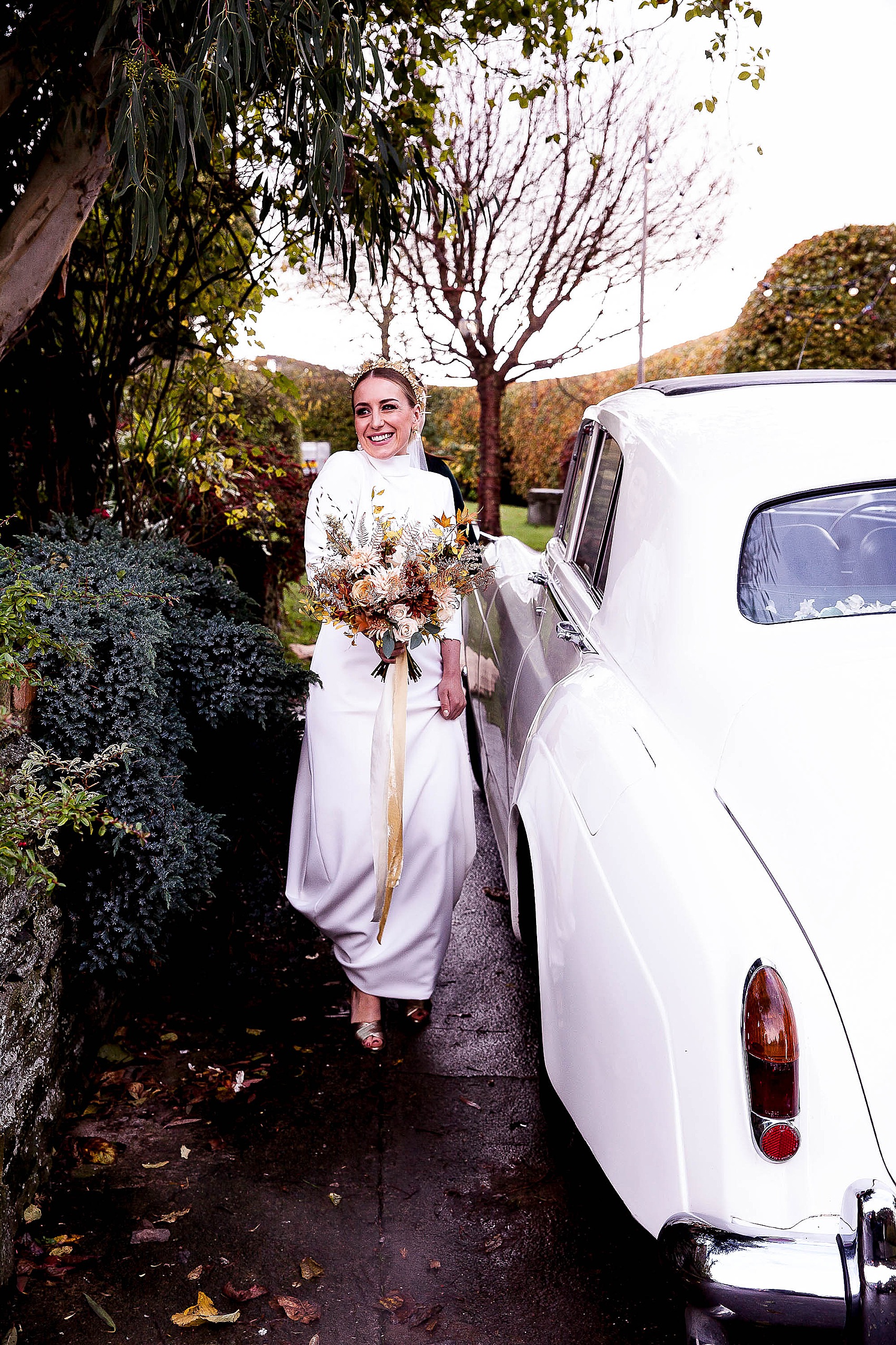 42 Countryside Tipi wedding Bon Bride dress