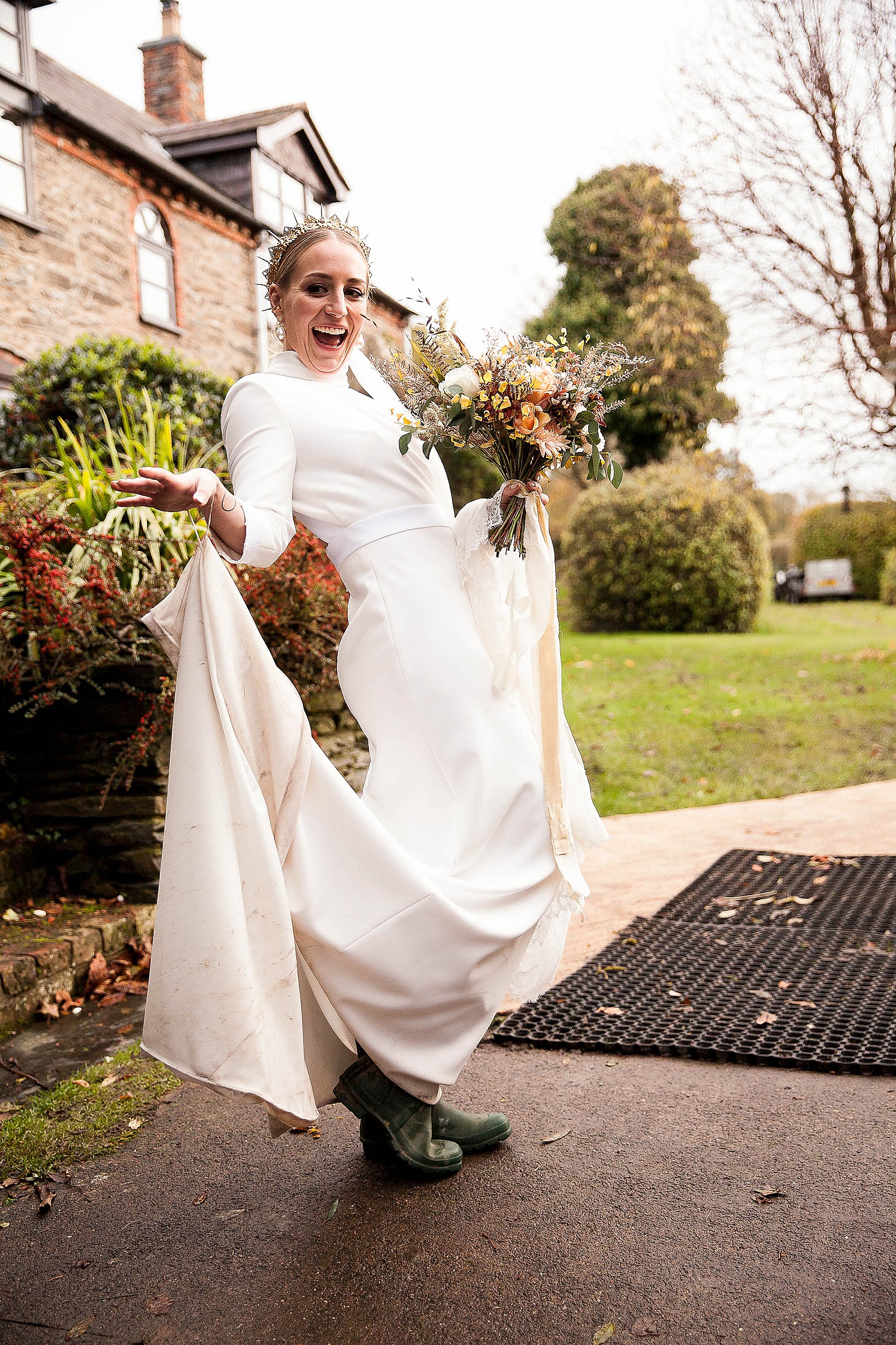 66 Countryside Tipi wedding Bon Bride dress