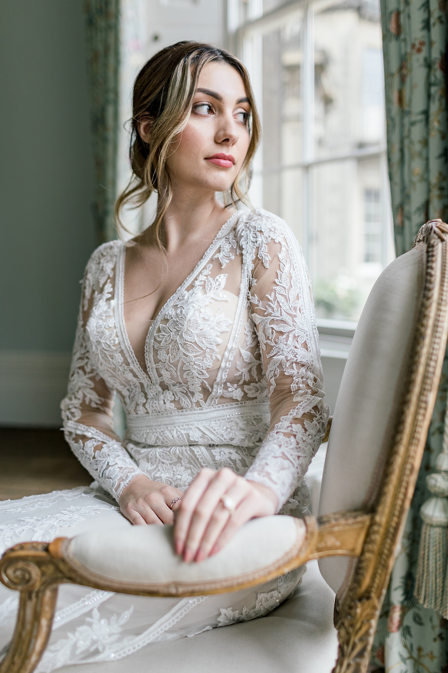 6 Pronovias intimate wedding style