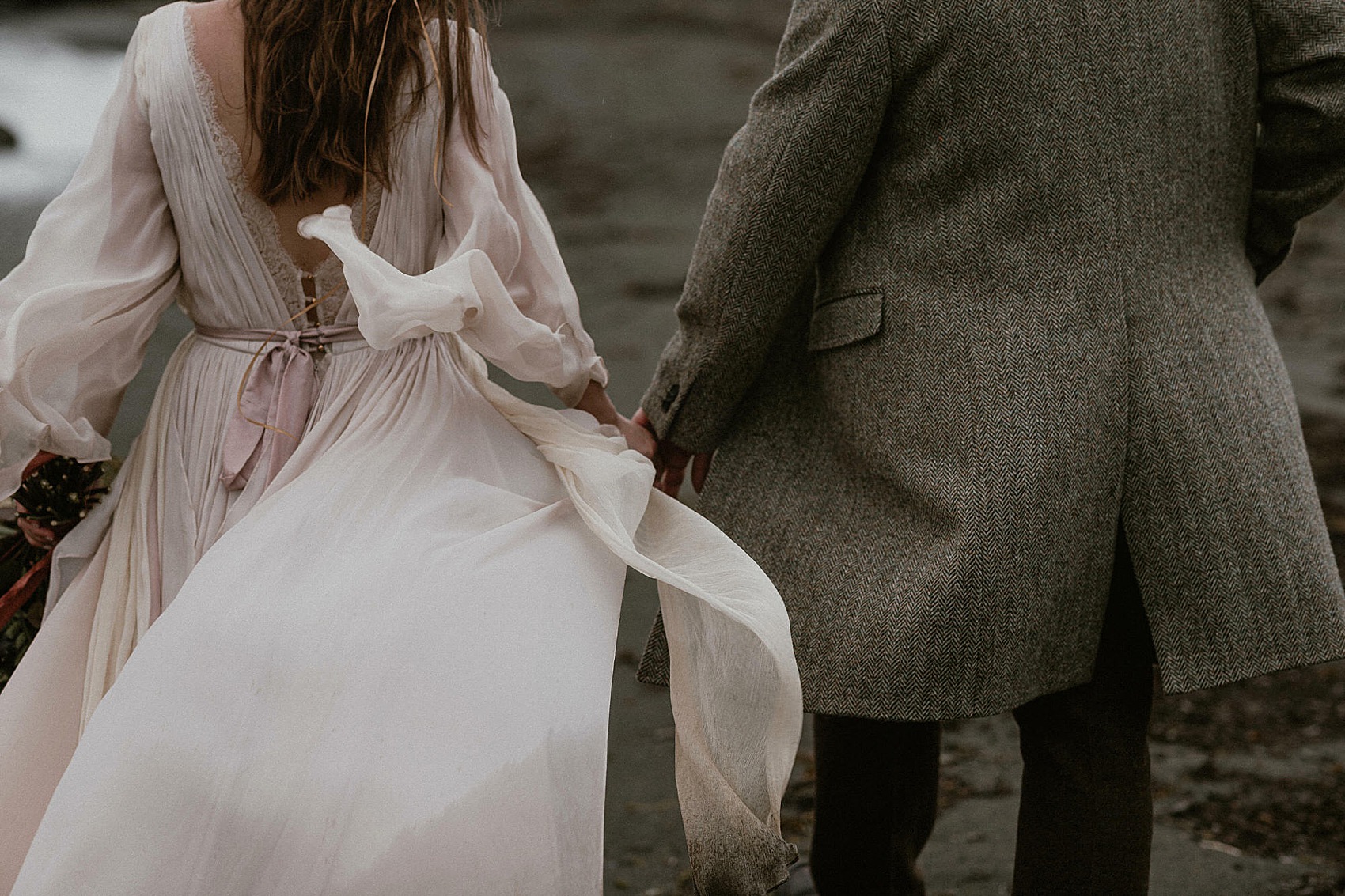 022 Isle of Mull elopement The Caryls Photography