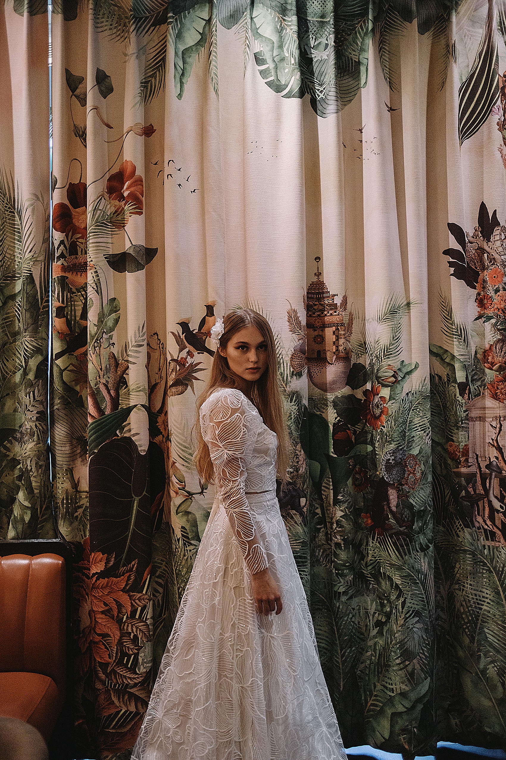 135 Modern Hollywood Bridal