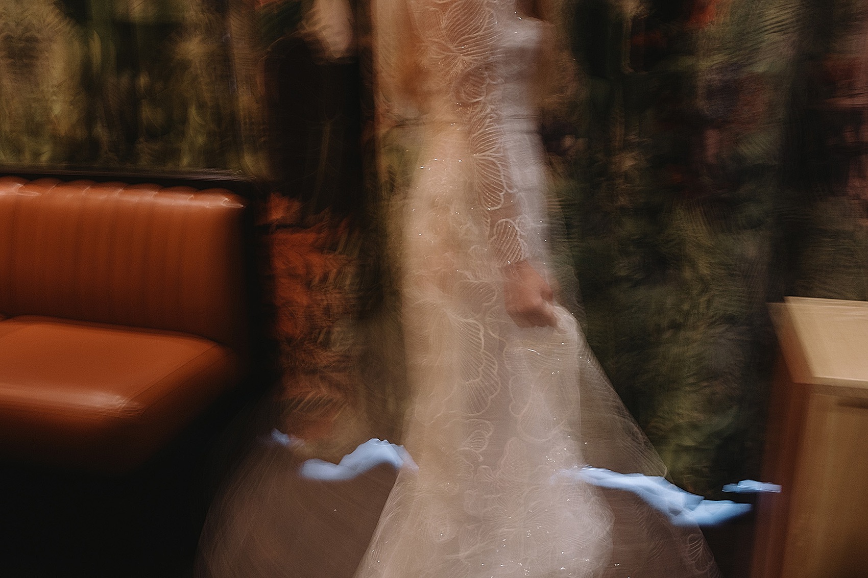 142 Modern Hollywood Bridal